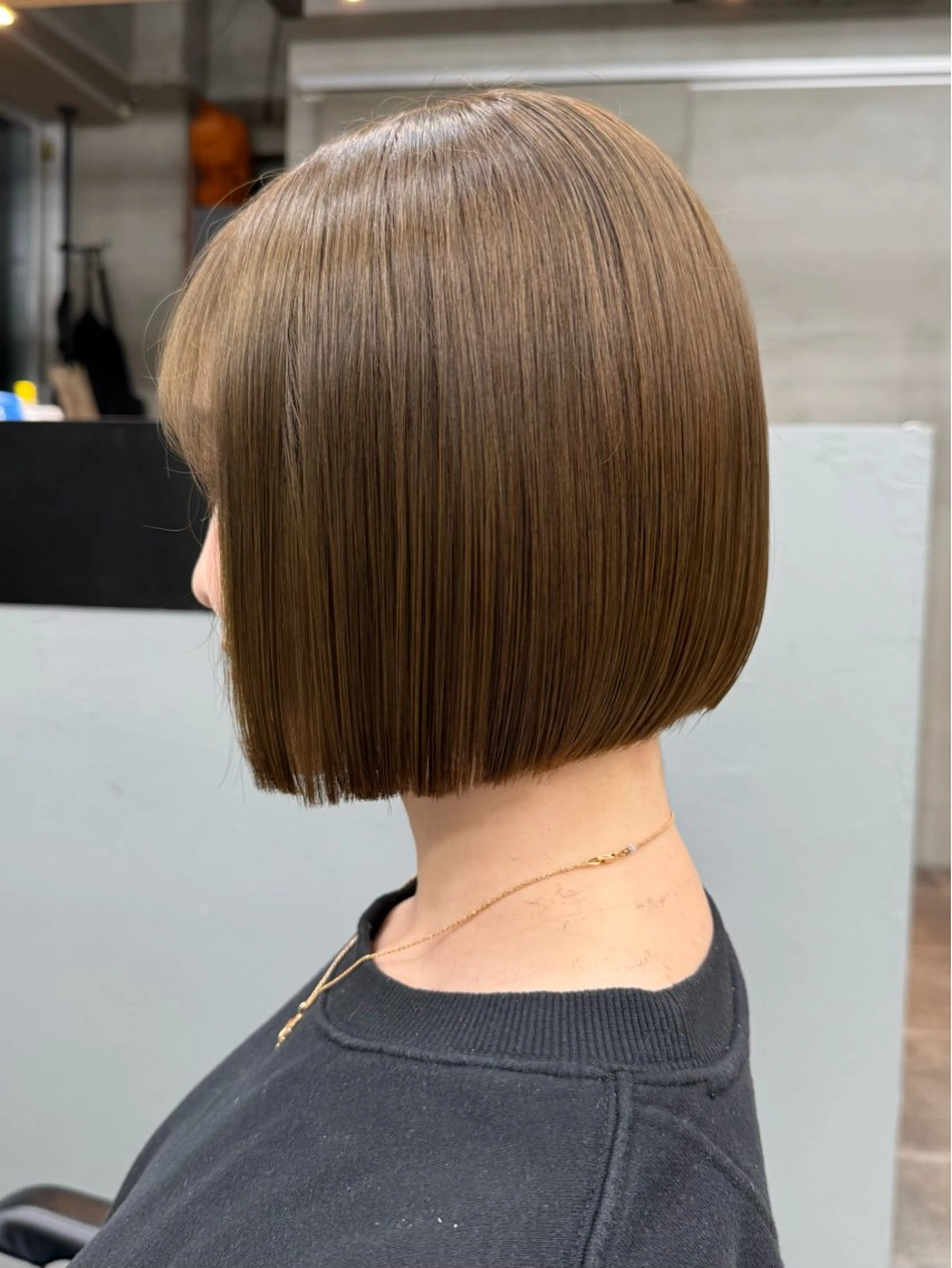 ショート カット ヘアカラー 切りっぱなしボブ/ 小顔ボブNANAのヘアスタイル