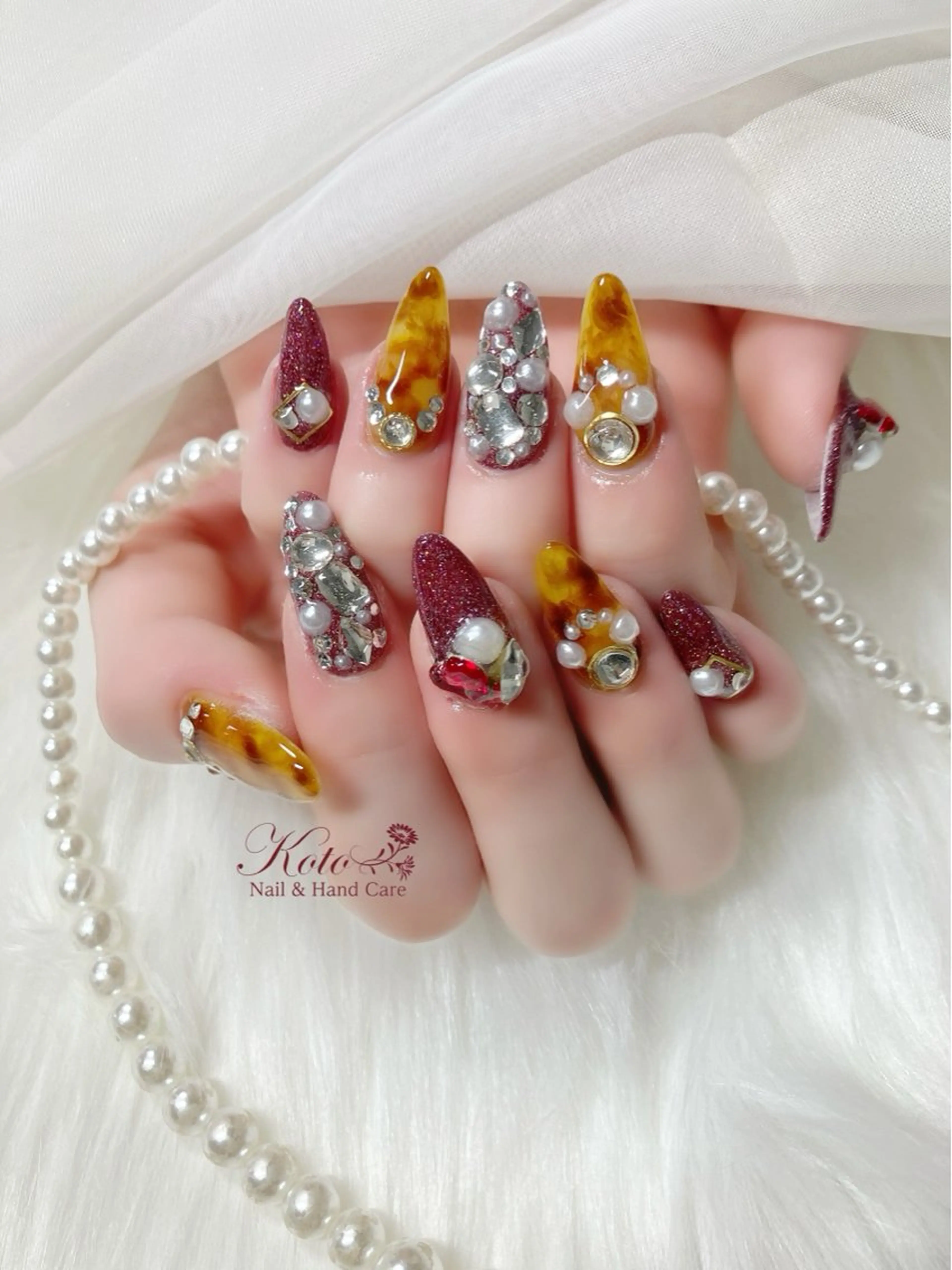 ネイル べっ甲ネイル 長さ出し ジェルネイル 持ち込み ニュアンスネイル ハンドネイル Nail Salon KOTOのネイルデザイン