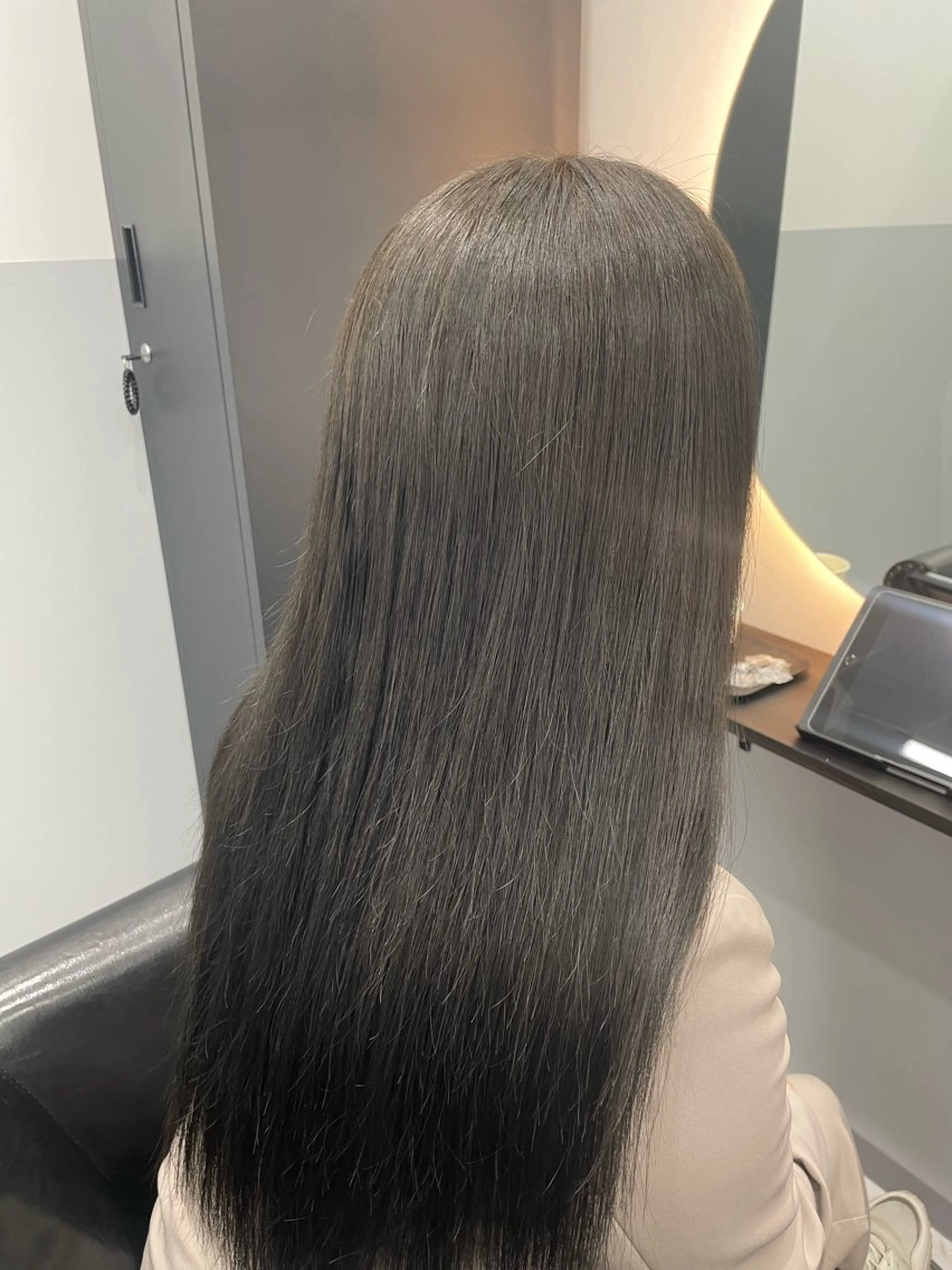 ロング ヘアカラー トリートメント 🦋saki🦋 格安でご案内中！のヘアスタイル