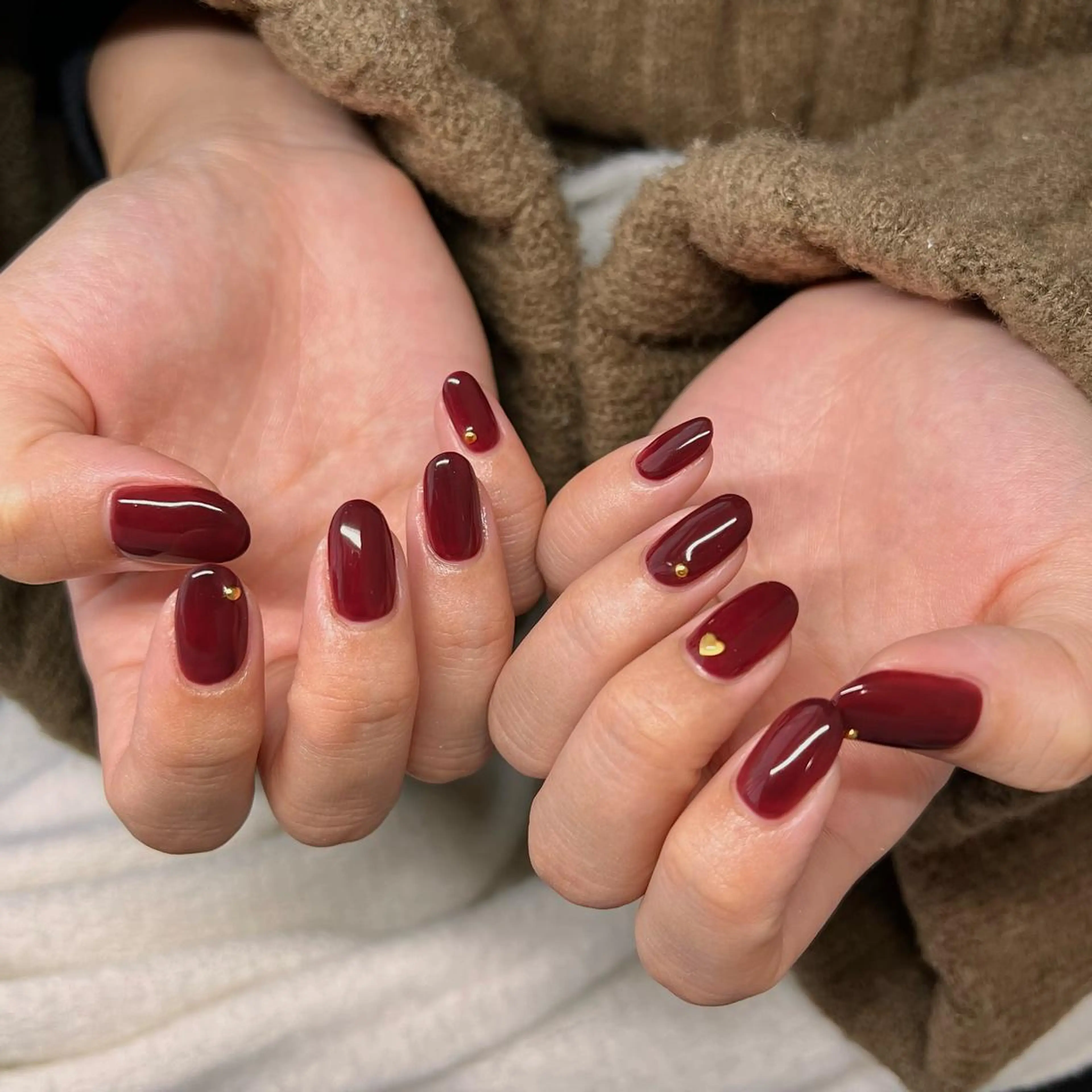 ミディアム ネイル アイブロウ ハンドネイル REVIA_nail maiのネイルデザイン