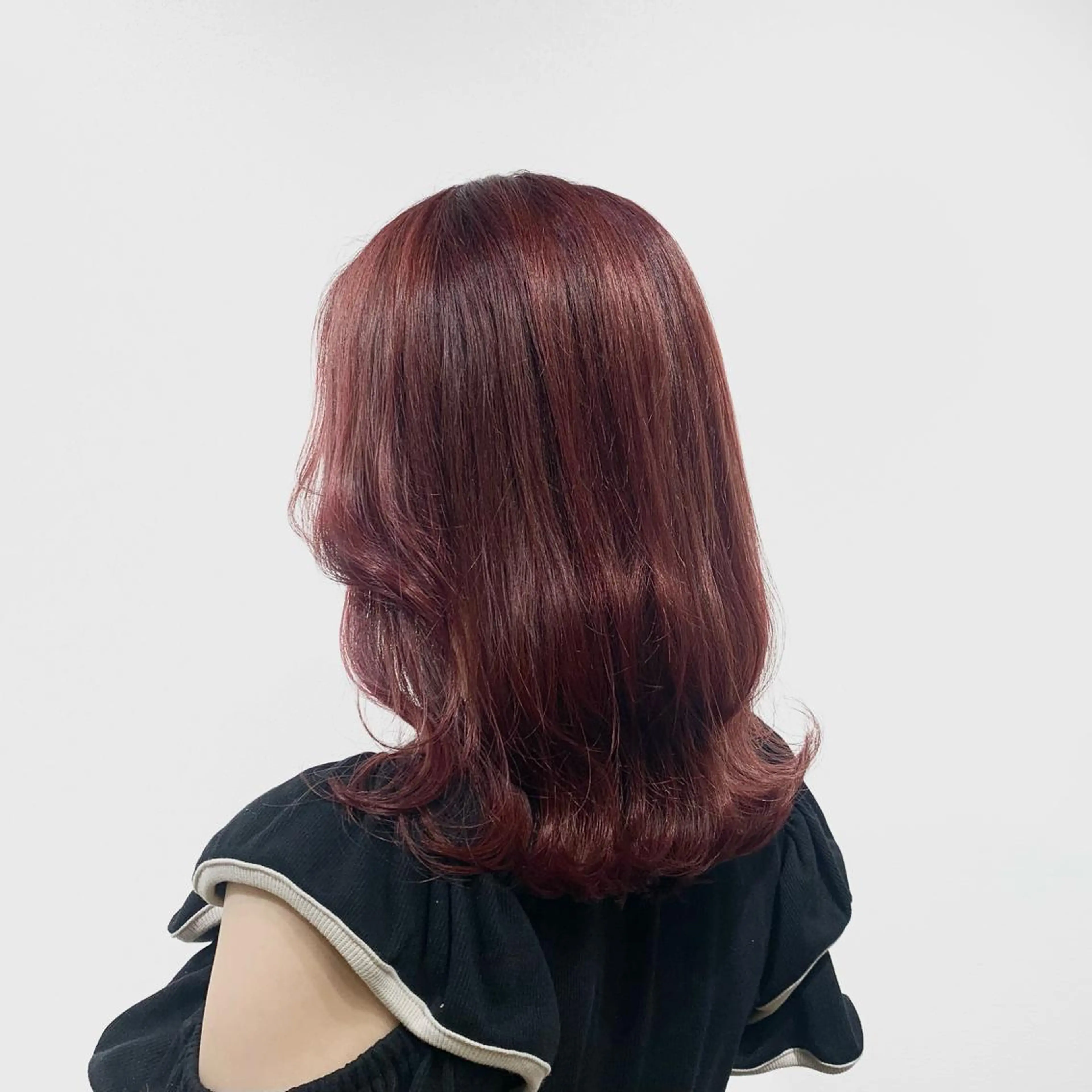 ミディアム カラー ヘアアレンジ キヨミ 韓国レイヤーカットのヘアスタイル