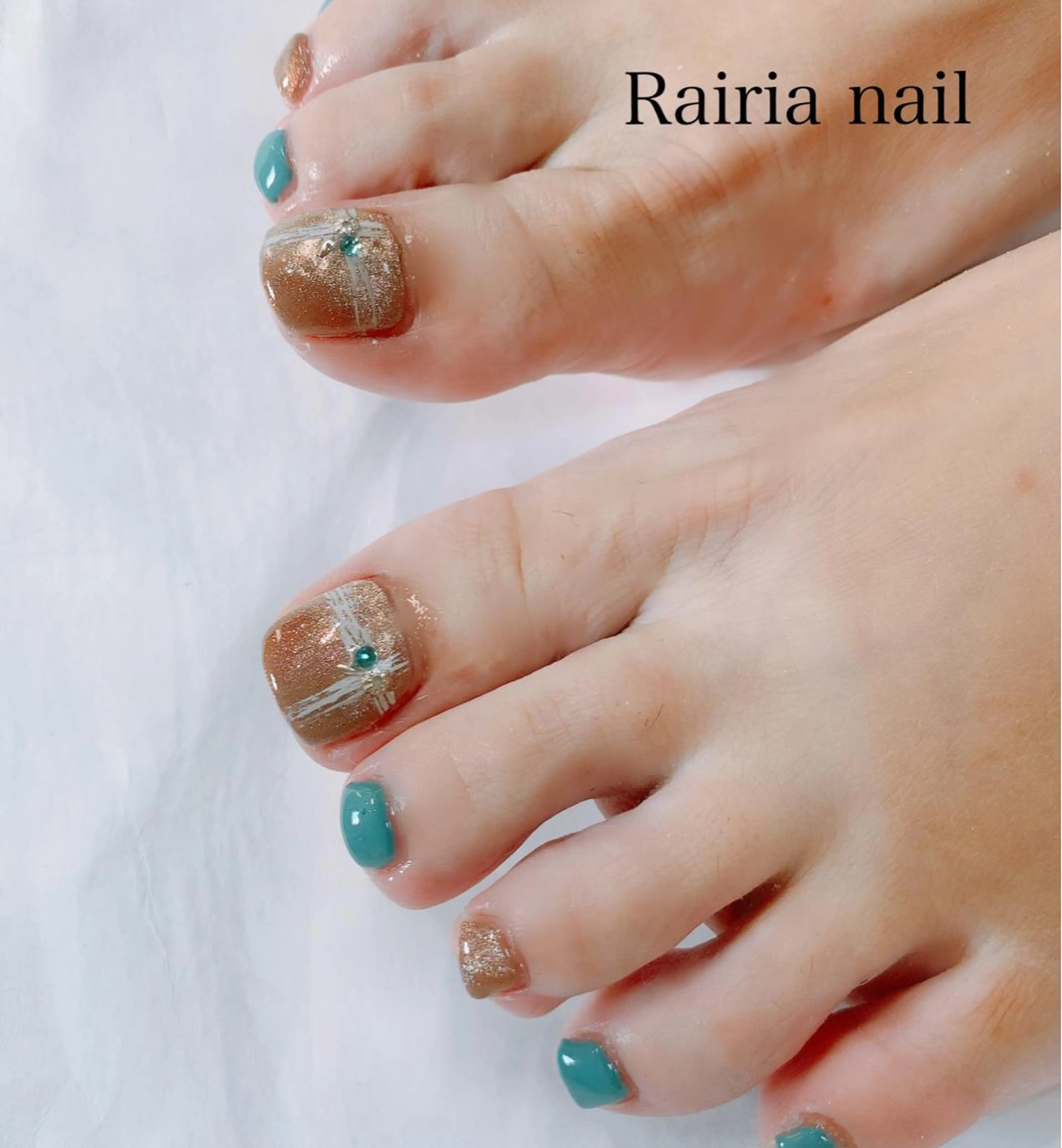ネイル アートネイル カジュアル フラワーネイル フットネイル ジェルネイル Rairia nail本八幡店のネイルデザイン