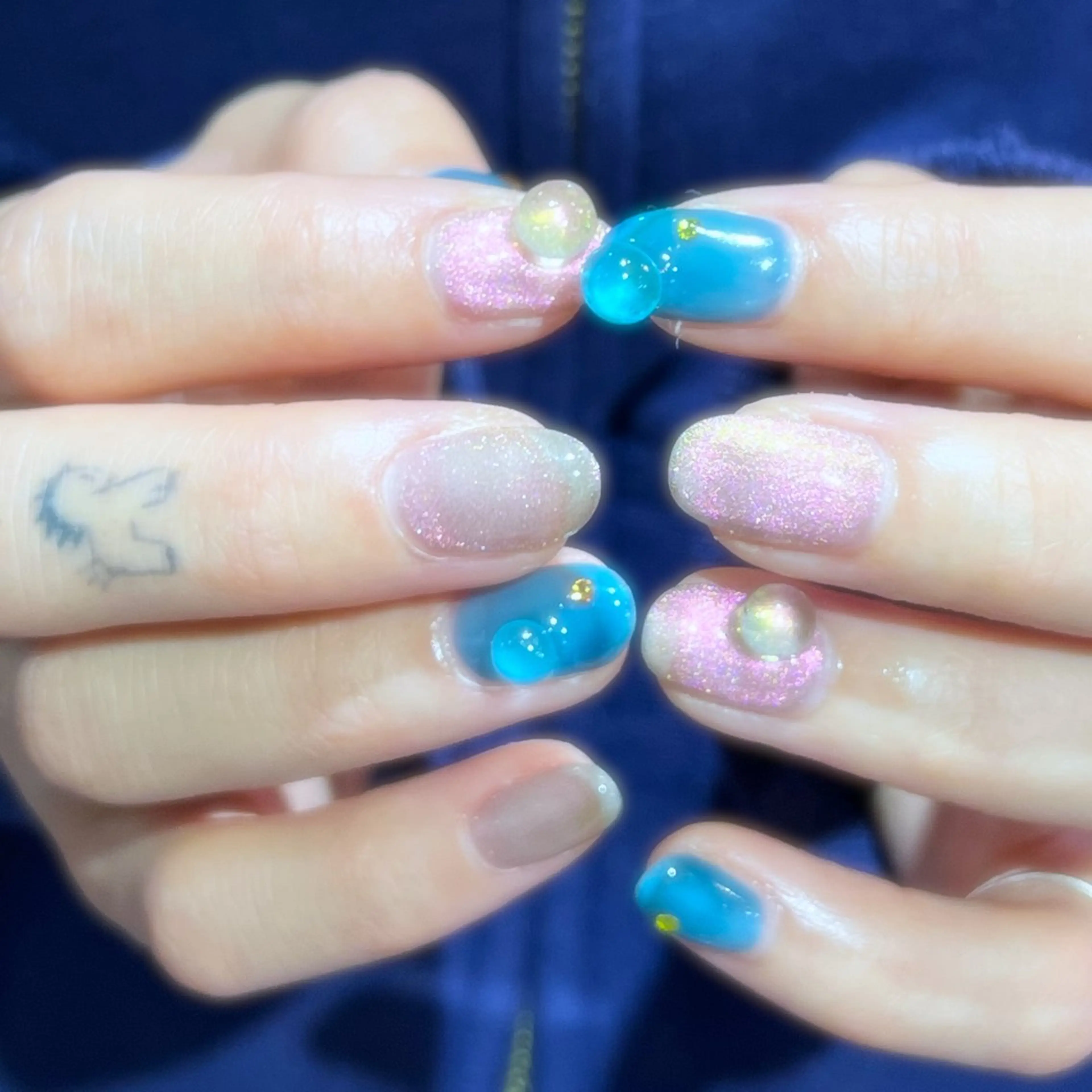 ネイル ハンドネイル .꒰ঌtenten ໒꒱·̩͙．のネイルデザイン