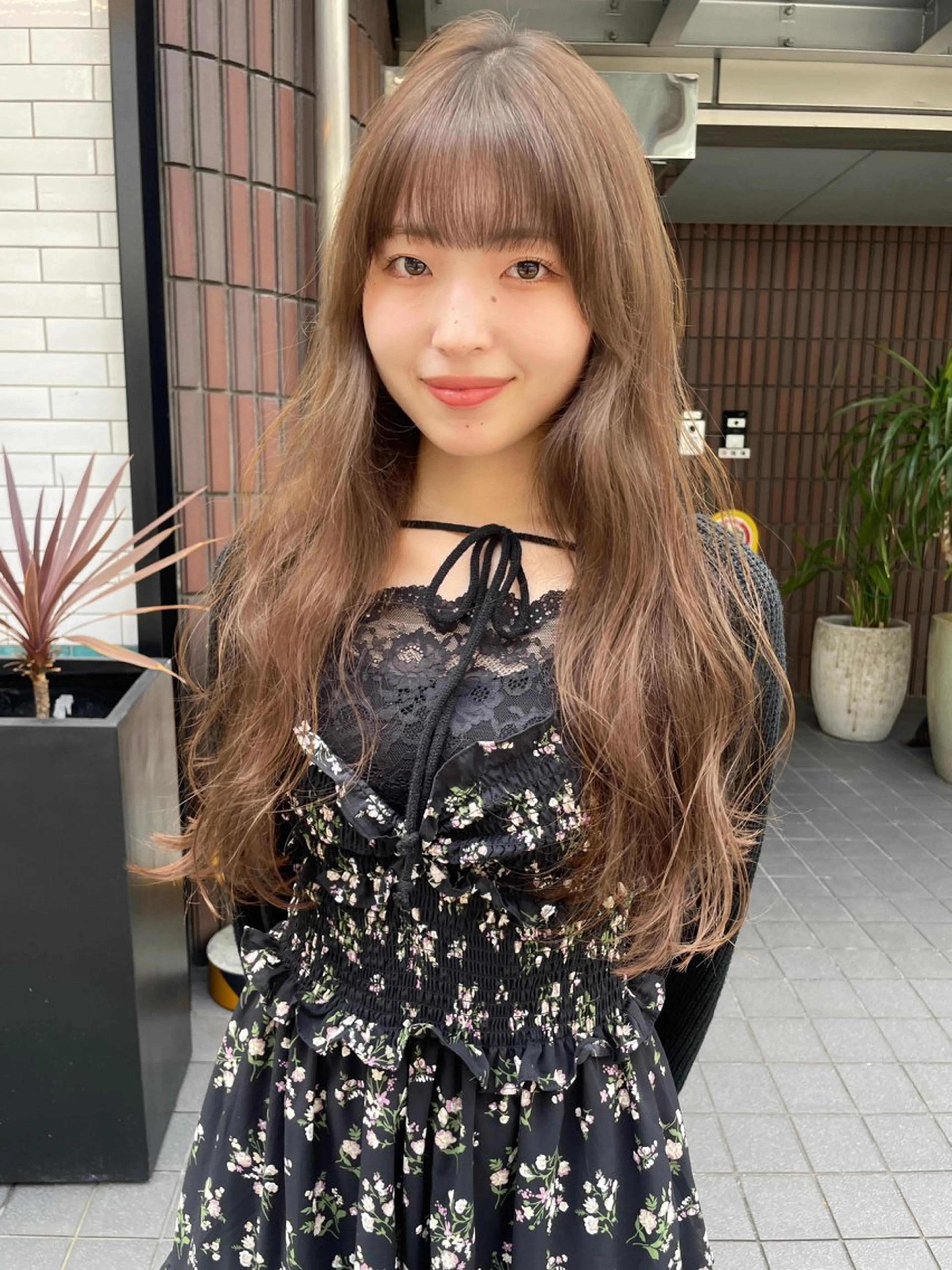 ロング カラー カット ヘアカラー トリートメント レイヤー/ 透明感カラー/マドカのヘアスタイル