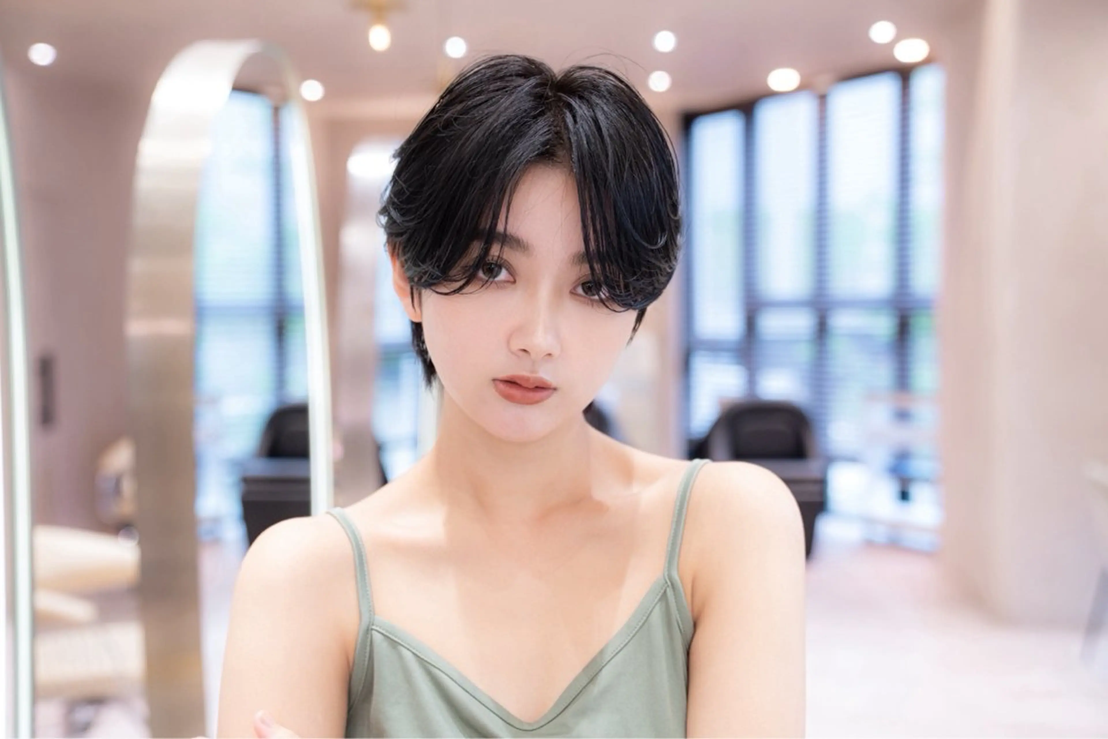 ショート カラー ショートボブ ショートレイヤー ハンサムショート 丸みショート ボブ カット ヘアカラー トリートメント 渋谷ボブ/ショート 特化田中航平のヘアスタイル