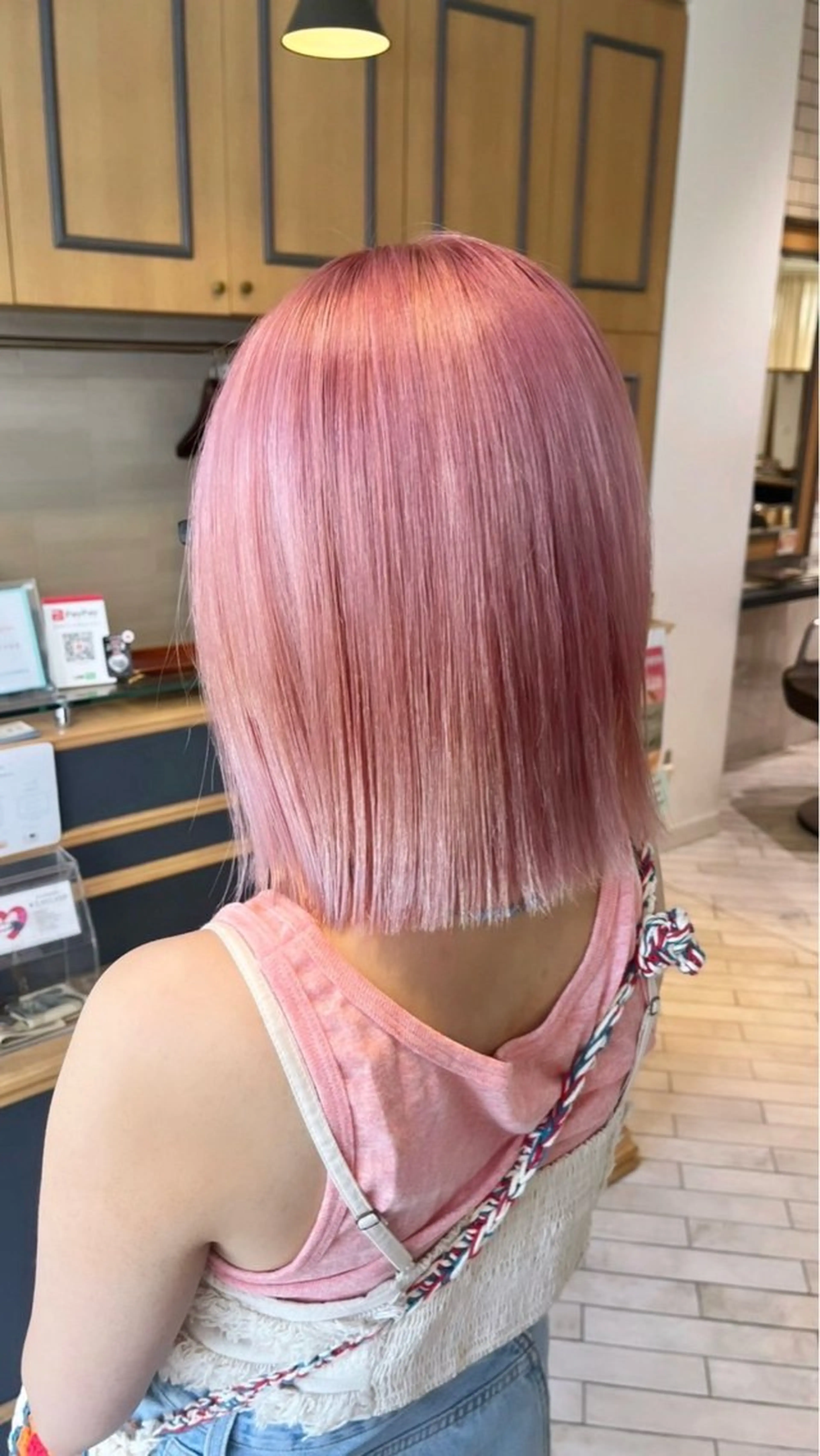 ⭐️1bleach＋one color⭐️ 大人気な髪質改善カラーでツヤツヤに⁉️の写真