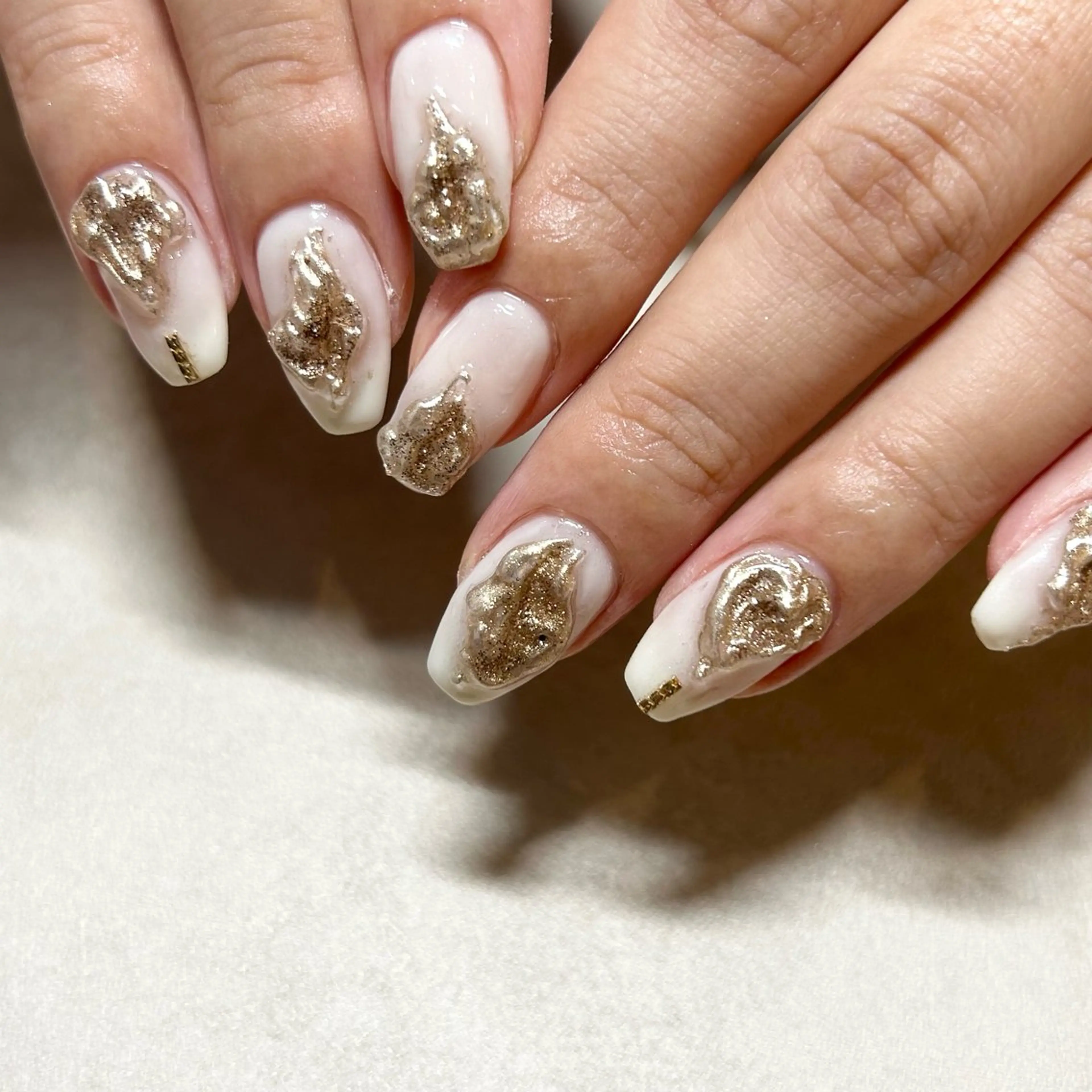 ネイル ニュアンスネイル she nail studio所属・パラジェル/スカルプ salonOerbaのネイルデザイン