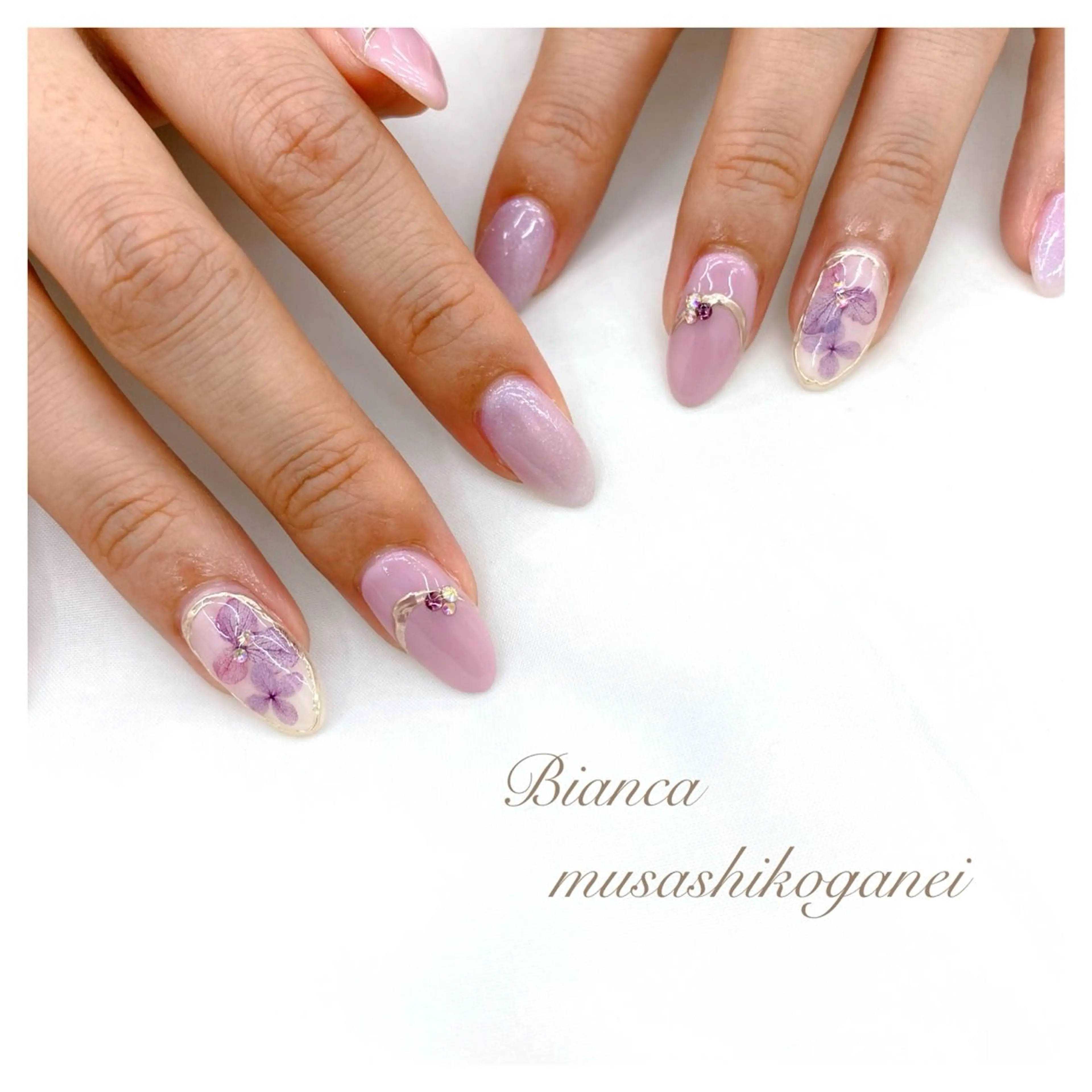 ネイル ハンドネイル Bianca 武蔵小金井　しぎはらのネイルデザイン