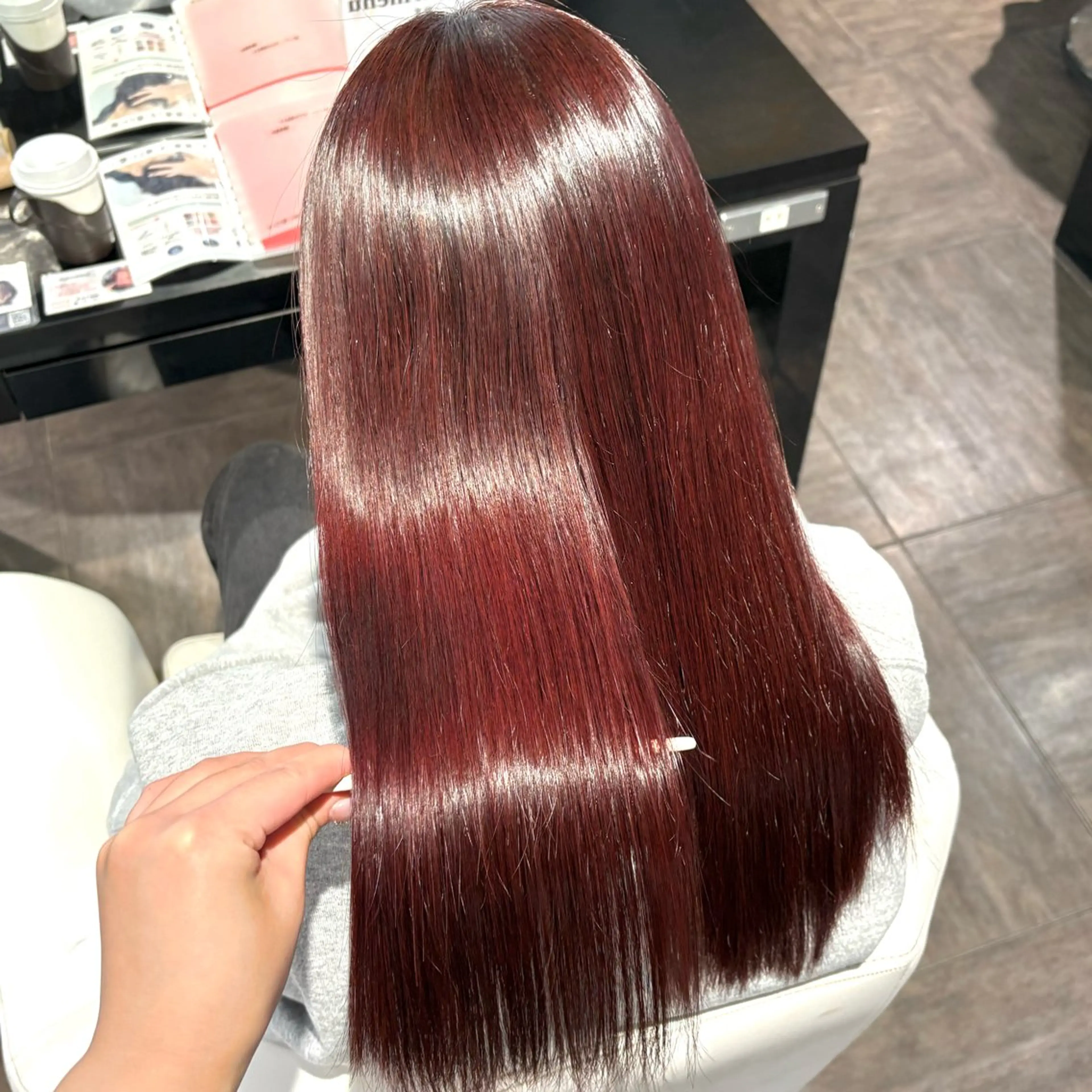 ロング カラー ブリーチ ダブルカラー ブリーチなしカラー レッドカラー カット ヘアカラー トリートメント 🤍愛されヘア⌇ 𝐑 𝐈 𝐎🤍のヘアスタイル