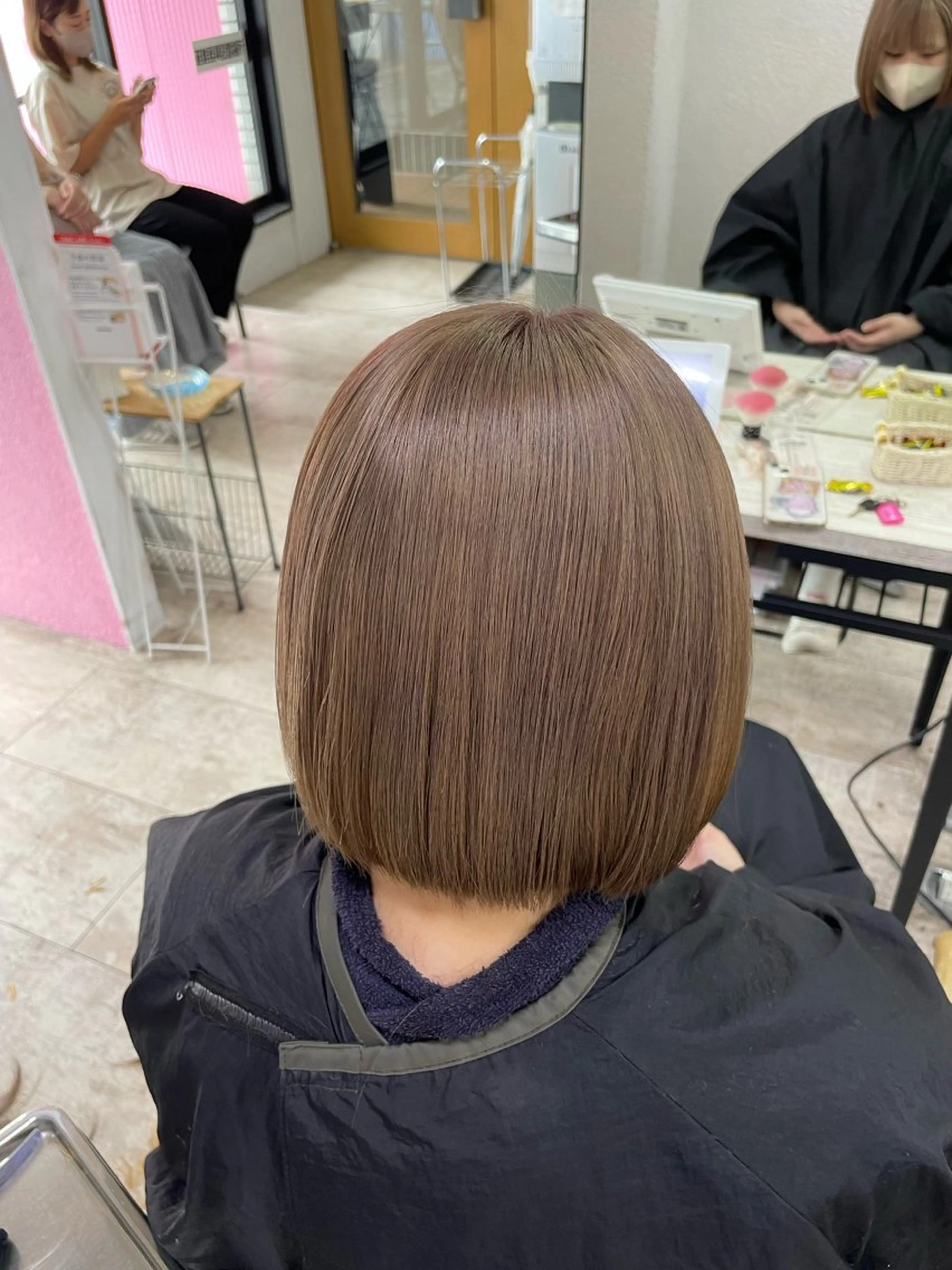 ショート ヘアカラー トリートメント 🐱加賀 瑛里奈🦊のヘアスタイル