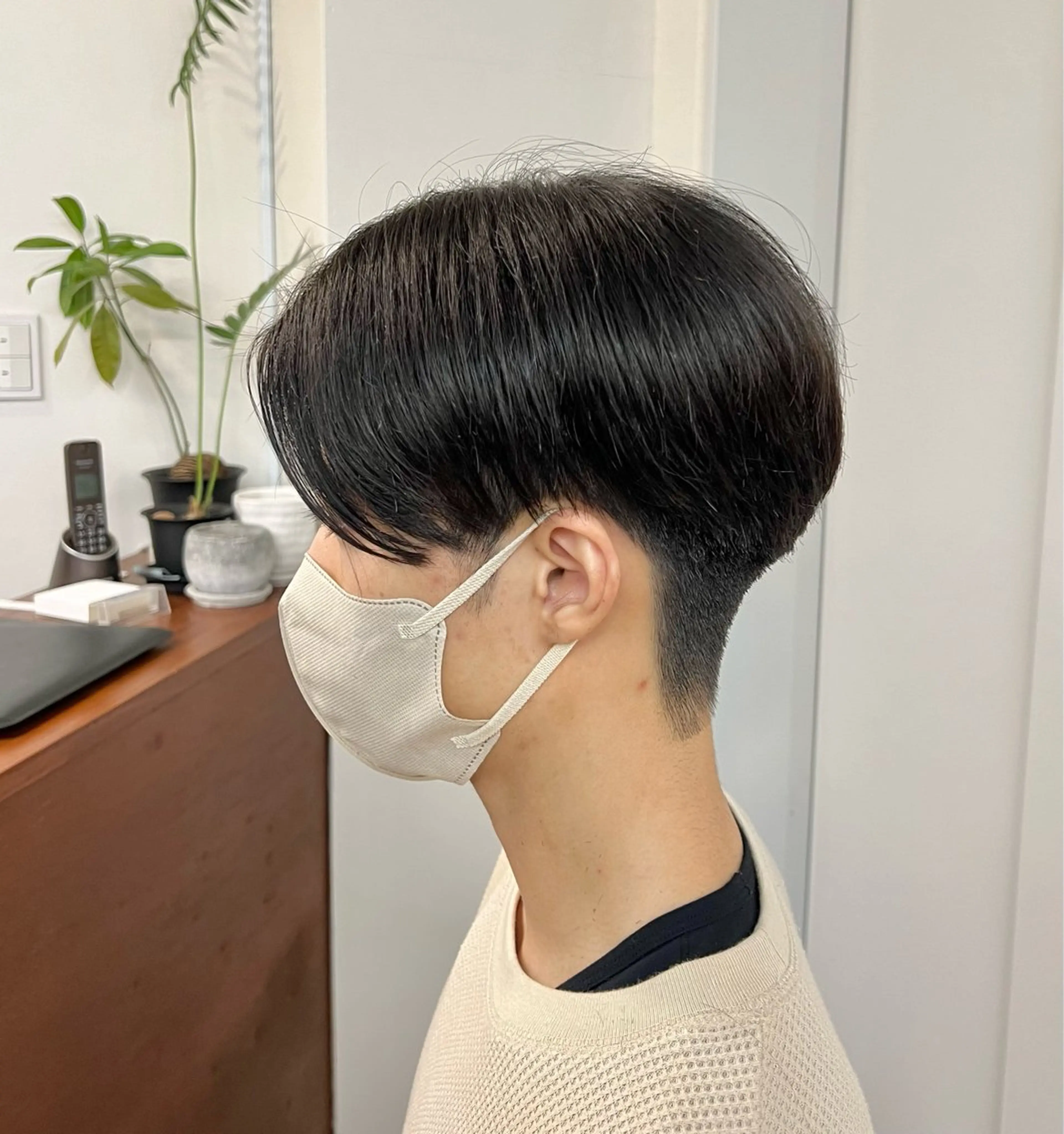 メンズ センターパート 刈り上げ カット パーマ hana✂︎メンズ ニュアンスパーマのヘアスタイル