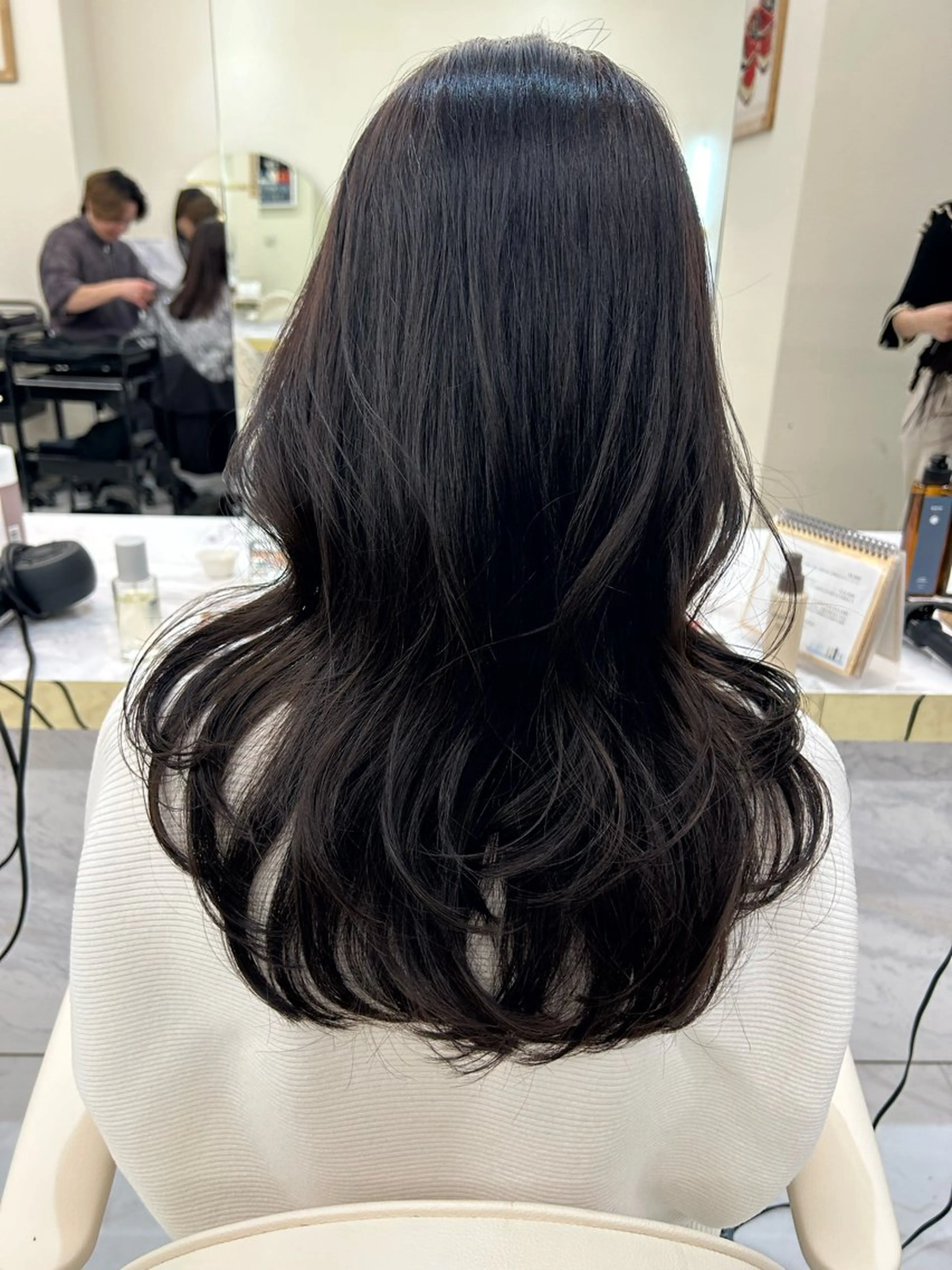 セミロング 韓国風ヘア レイヤーカット 髪質改善カラー 🫧川井麻由のヘアスタイル