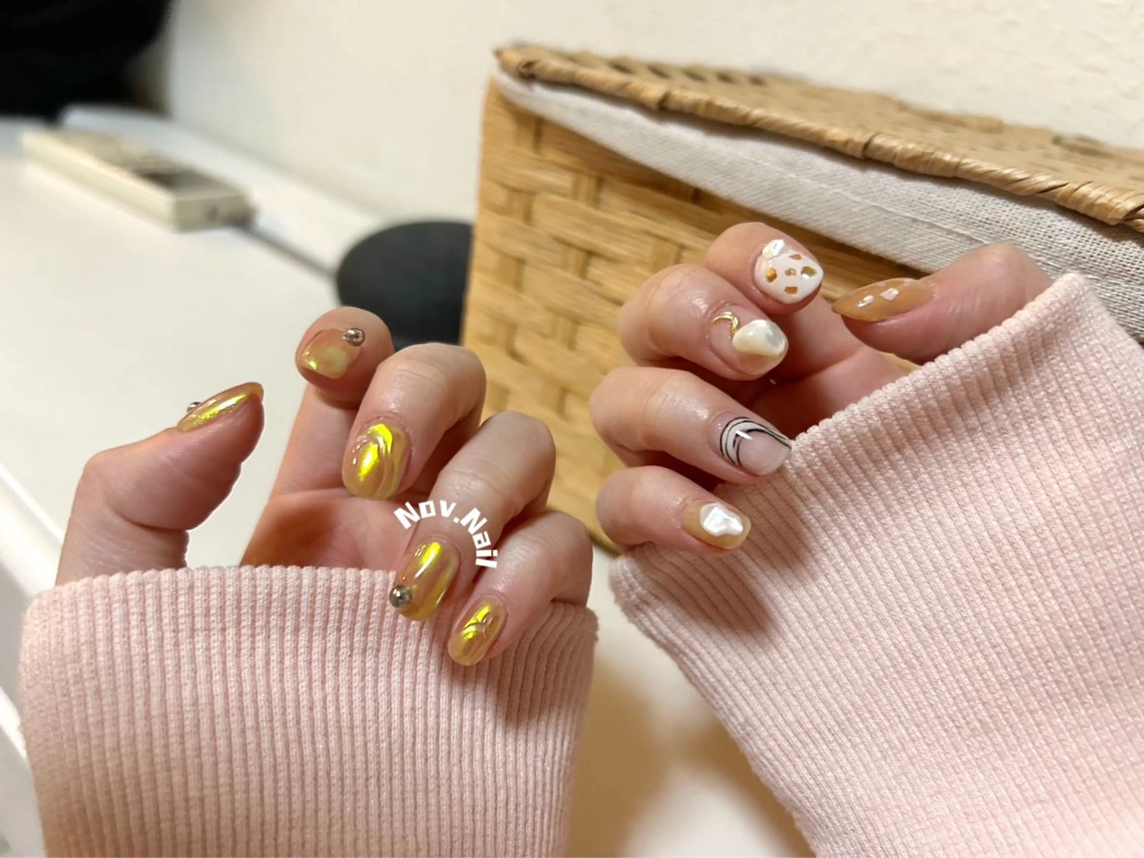 ネイル ハンドネイル ハンドケア Nov. ネイルサロンのネイルデザイン