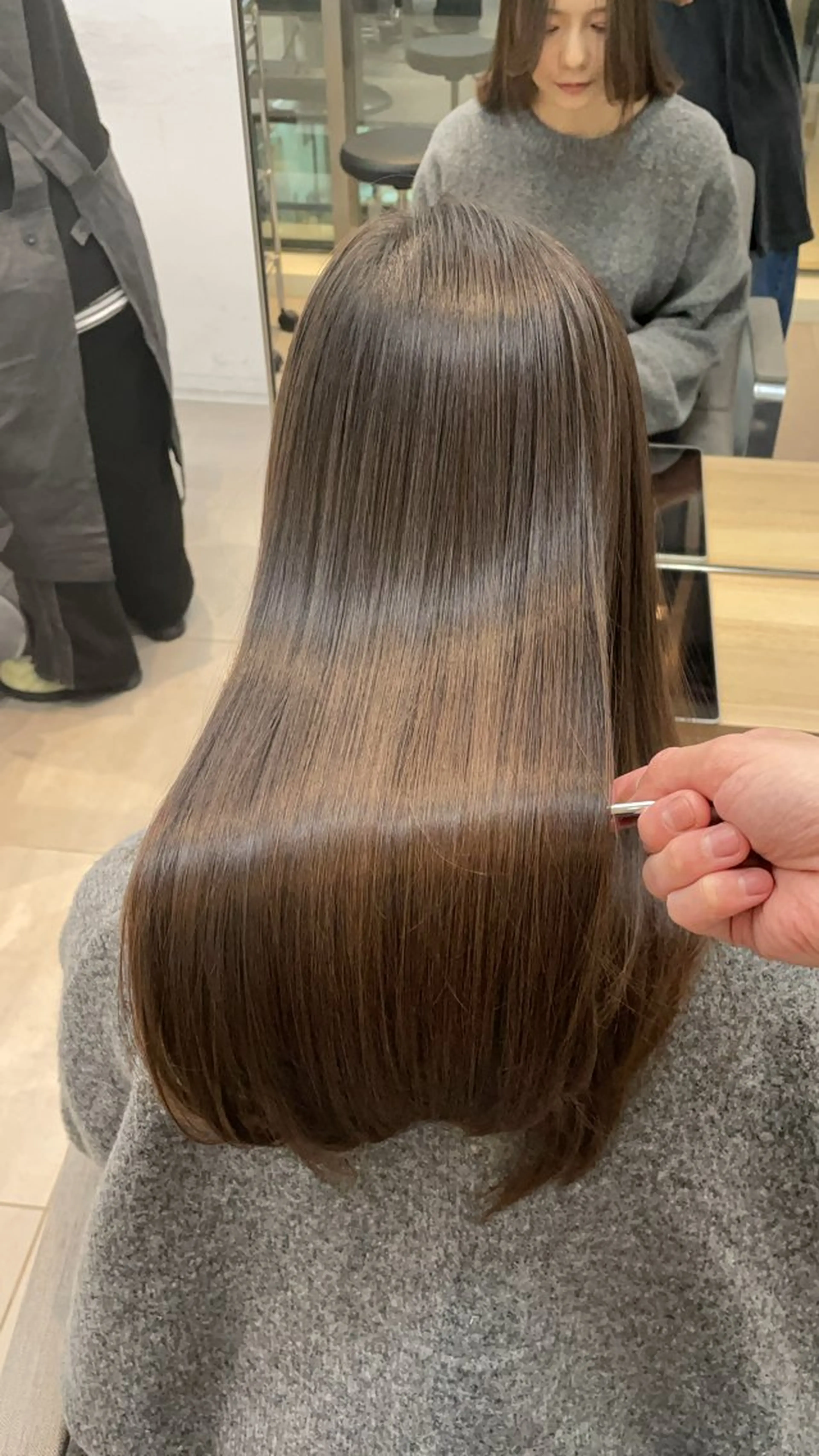 ロング カット 縮毛矯正 トリートメント ヘッドスパ ✨髪質改善✨美髪 矯正🫧小泉のヘアスタイル
