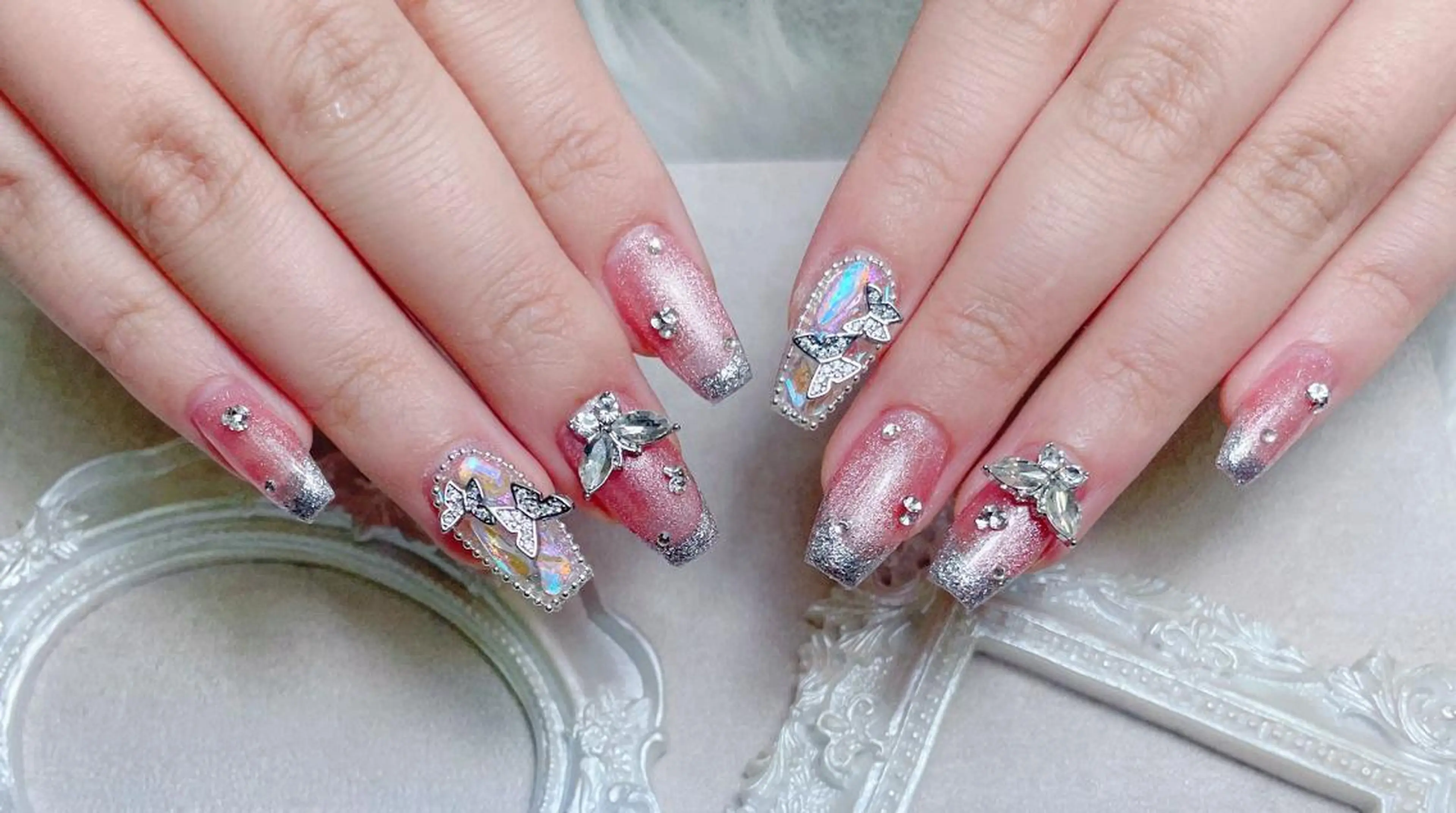 ネイル U nail🌸 SAYAKO💜のネイルデザイン