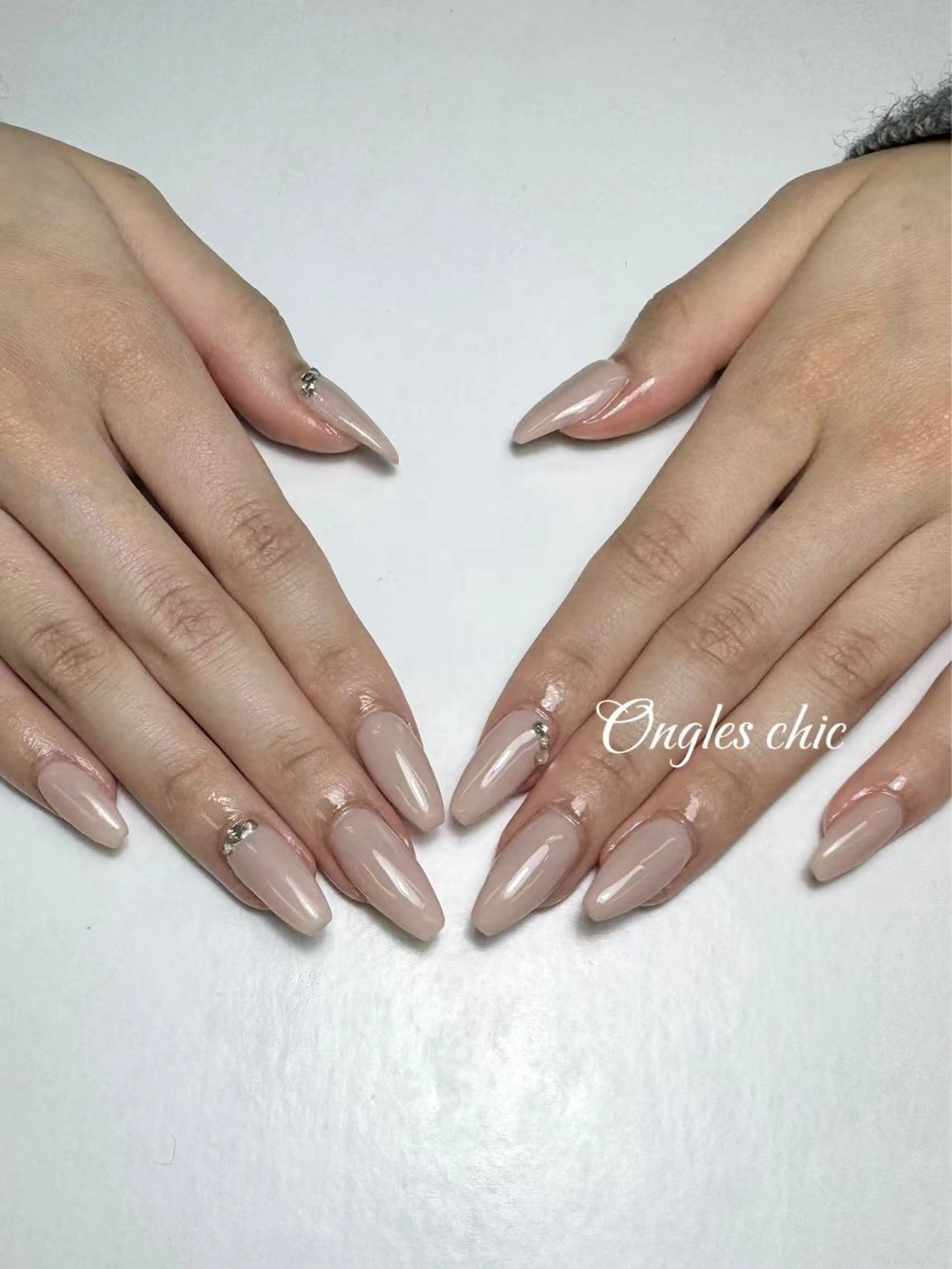 ネイル ハンドネイル ハンドケア ongles chic24時間営業のネイルデザイン