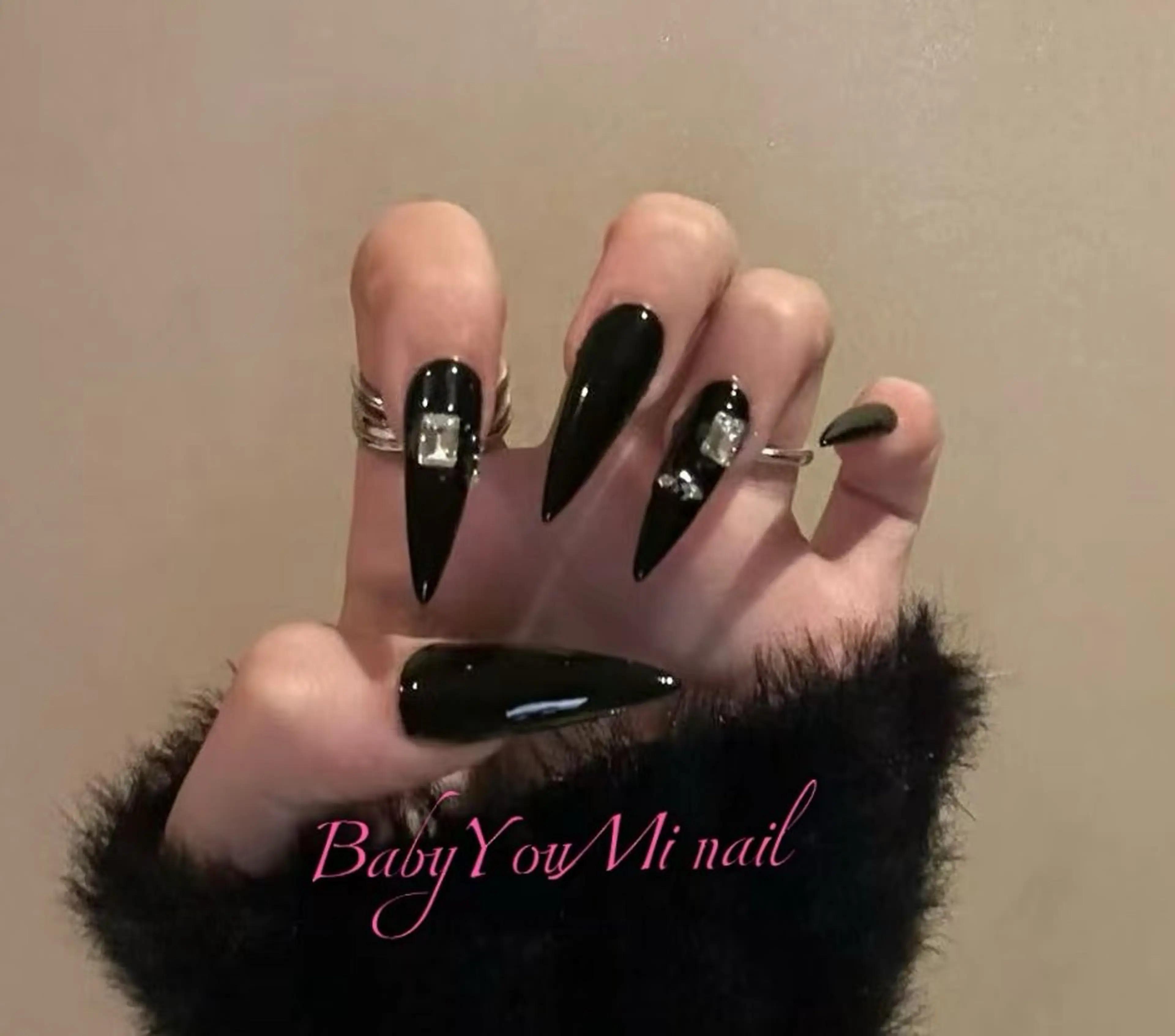 ネイル オーロラネイル フラワーネイル フットネイル フレンチネイル ジェルネイル ハンドネイル ハンドケア BabyYouMi nailのネイルデザイン