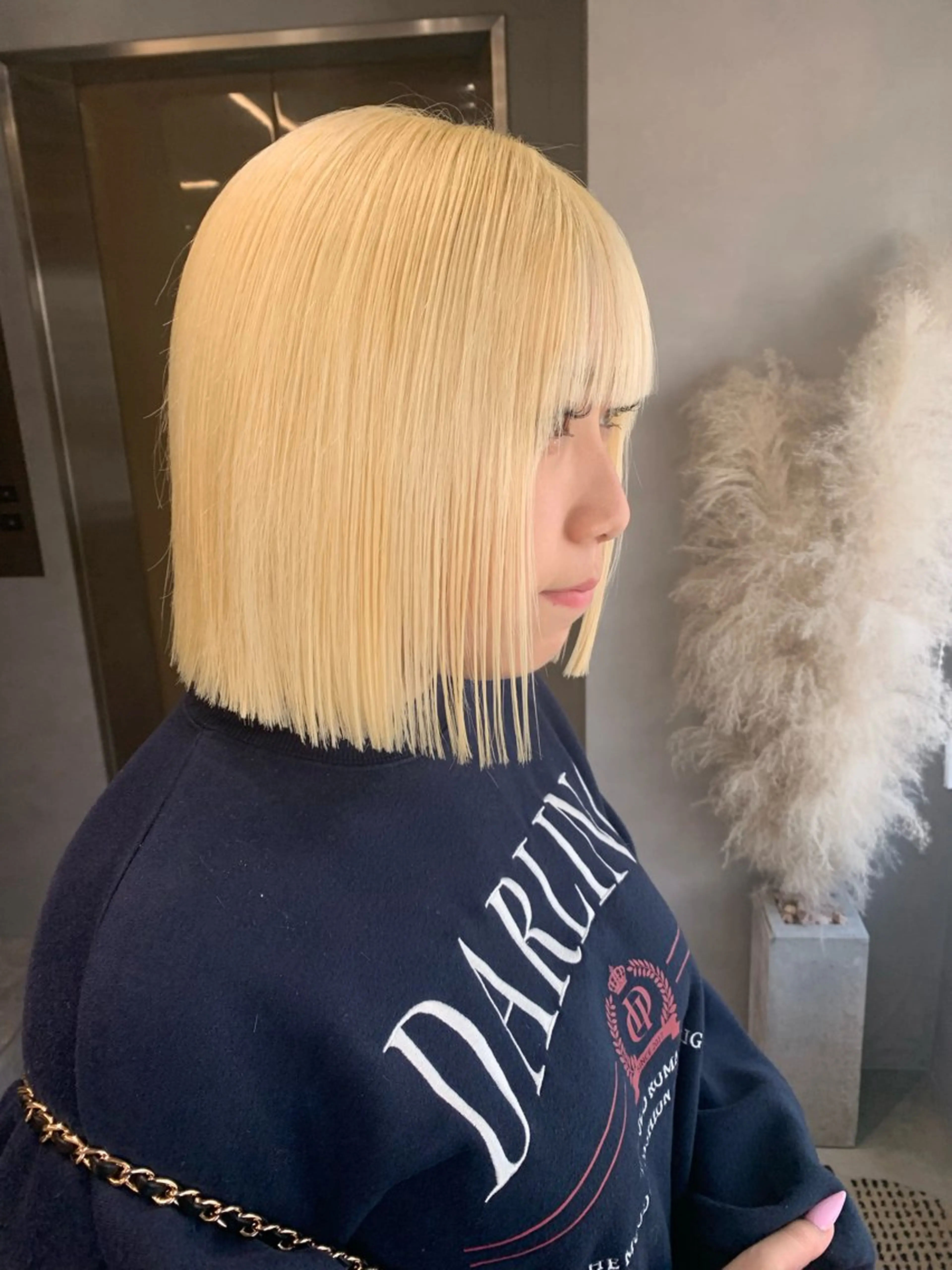 ショート カラー ハイトーンカラー ボブ amu/ブリーチなし ダブルカラーのヘアスタイル