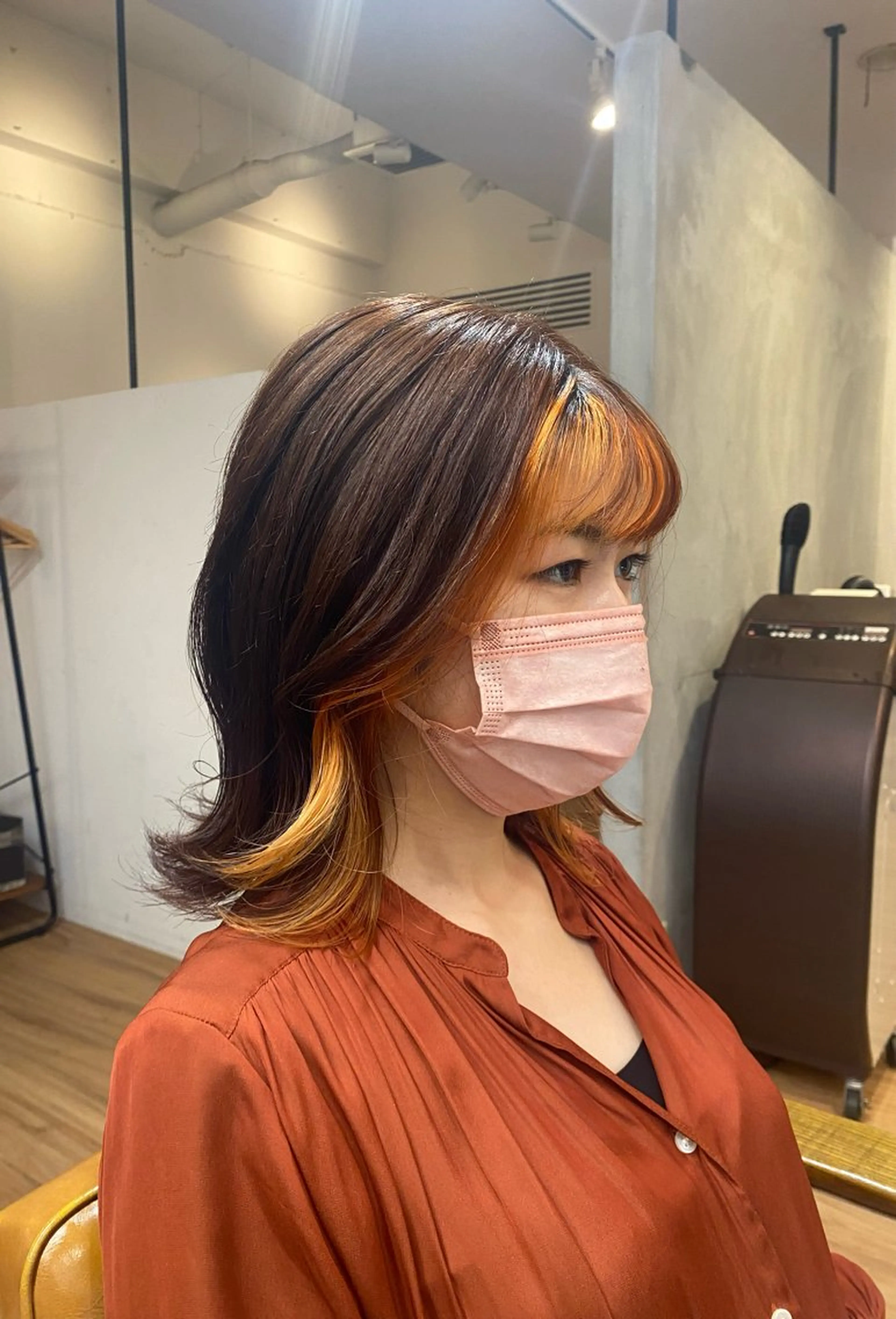セミロング カラー キシモト ハルカのヘアスタイル