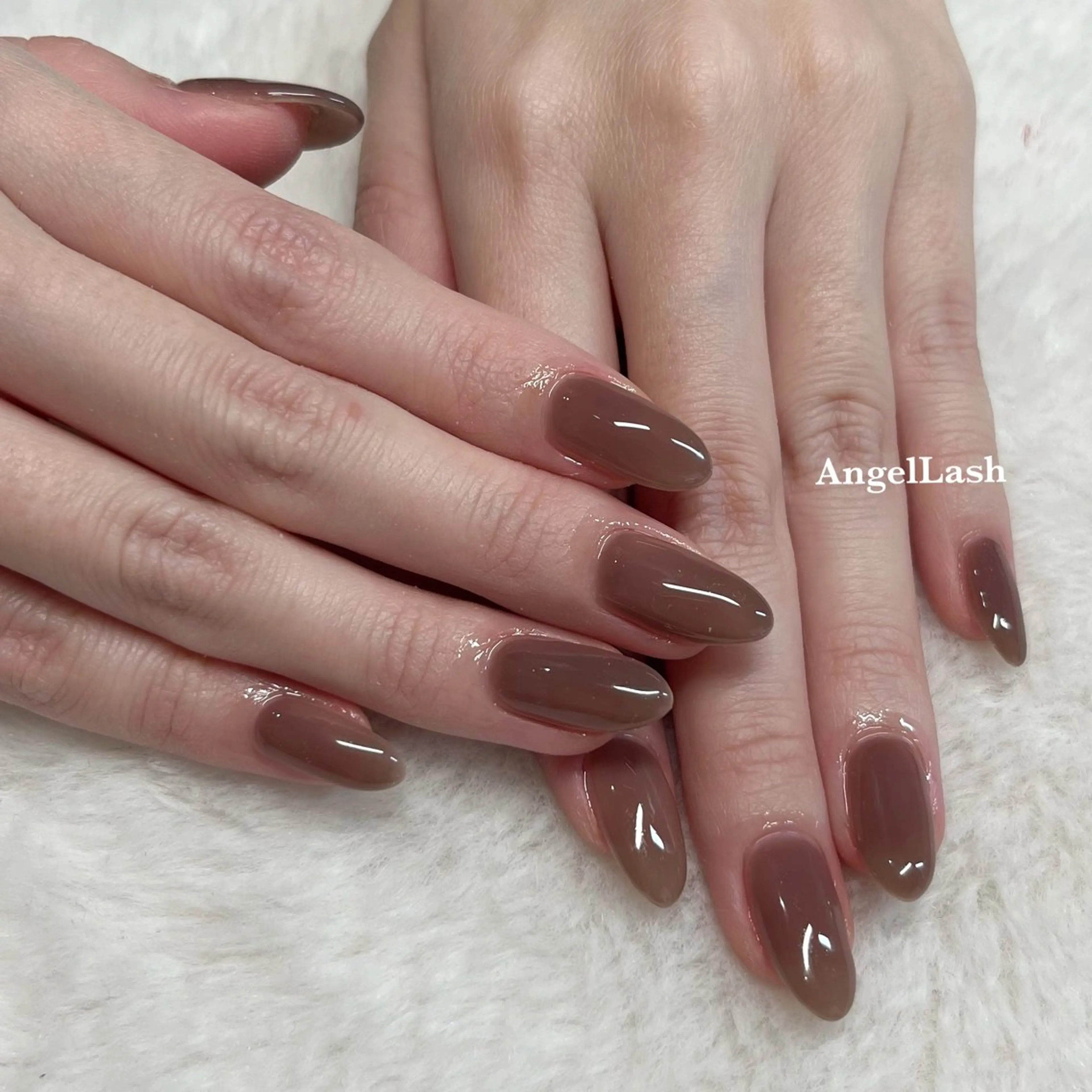 ネイル ハンドネイル WASHLY所属・sakura 辻堂ニュアンスネイルのネイルデザイン