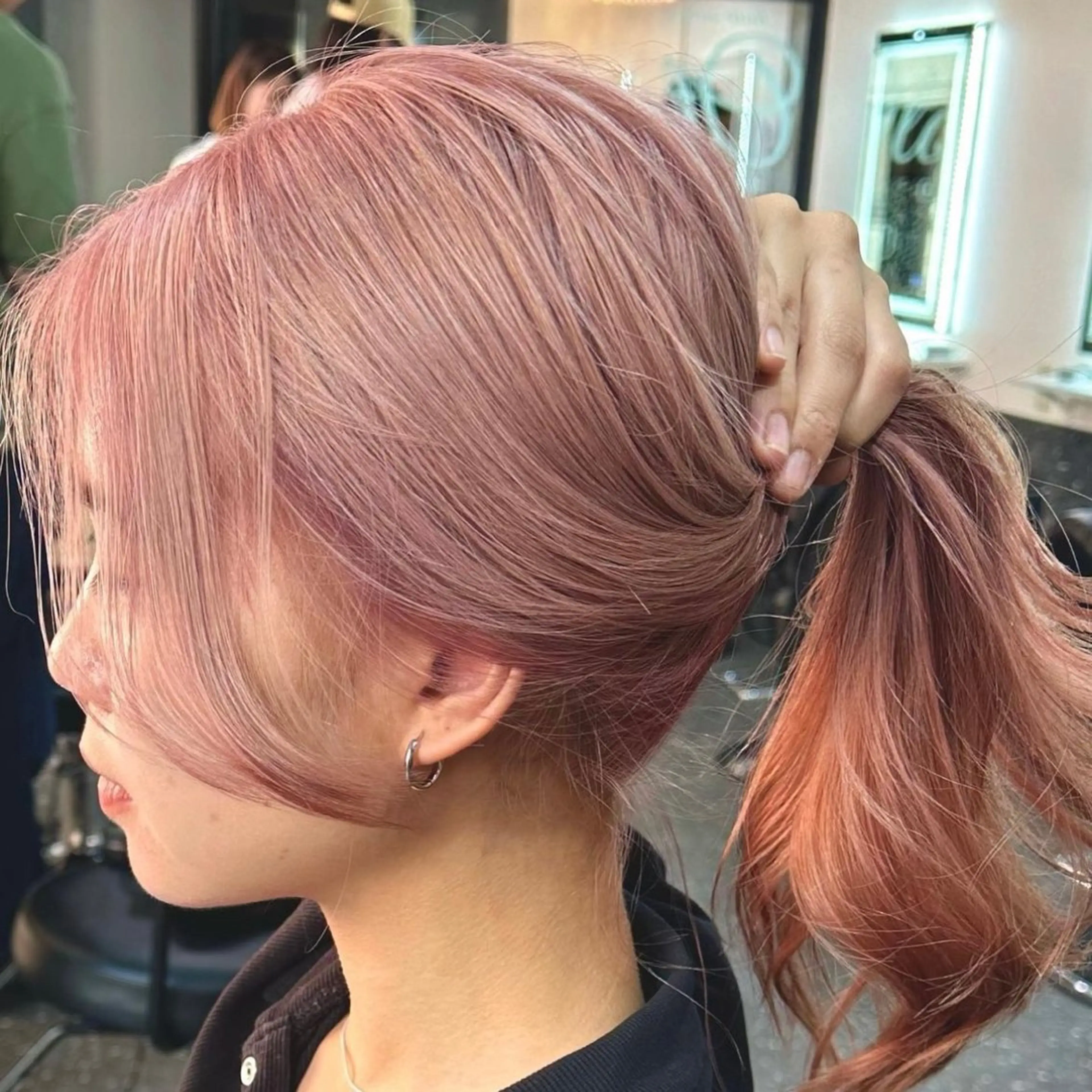 ロング カラー カット ヘアカラー トリートメント 韓国風レイヤー🗝要 暗透カラー📓吉祥寺のヘアスタイル