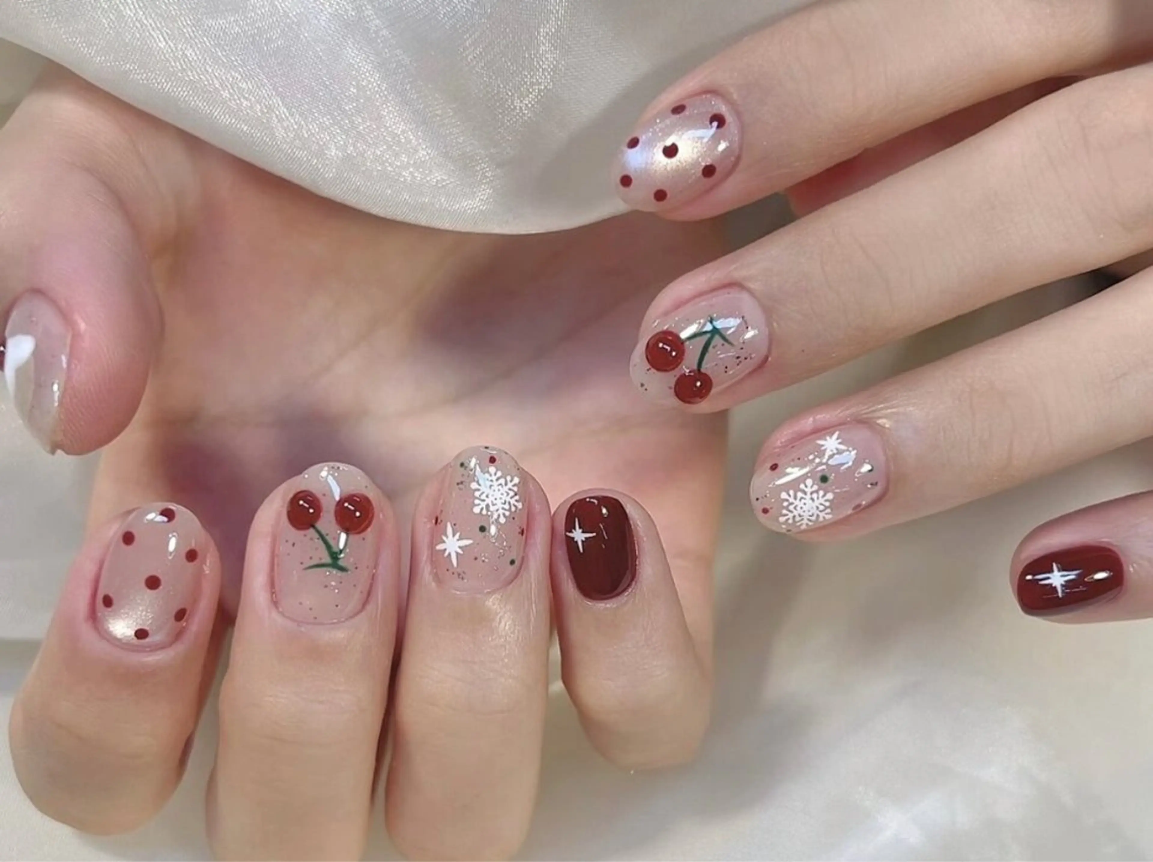 ネイル オーロラネイル フットネイル 韓国ネイル ラメ(グリッター) ラメグラデーション Luna nail salon新小岩のネイルデザイン