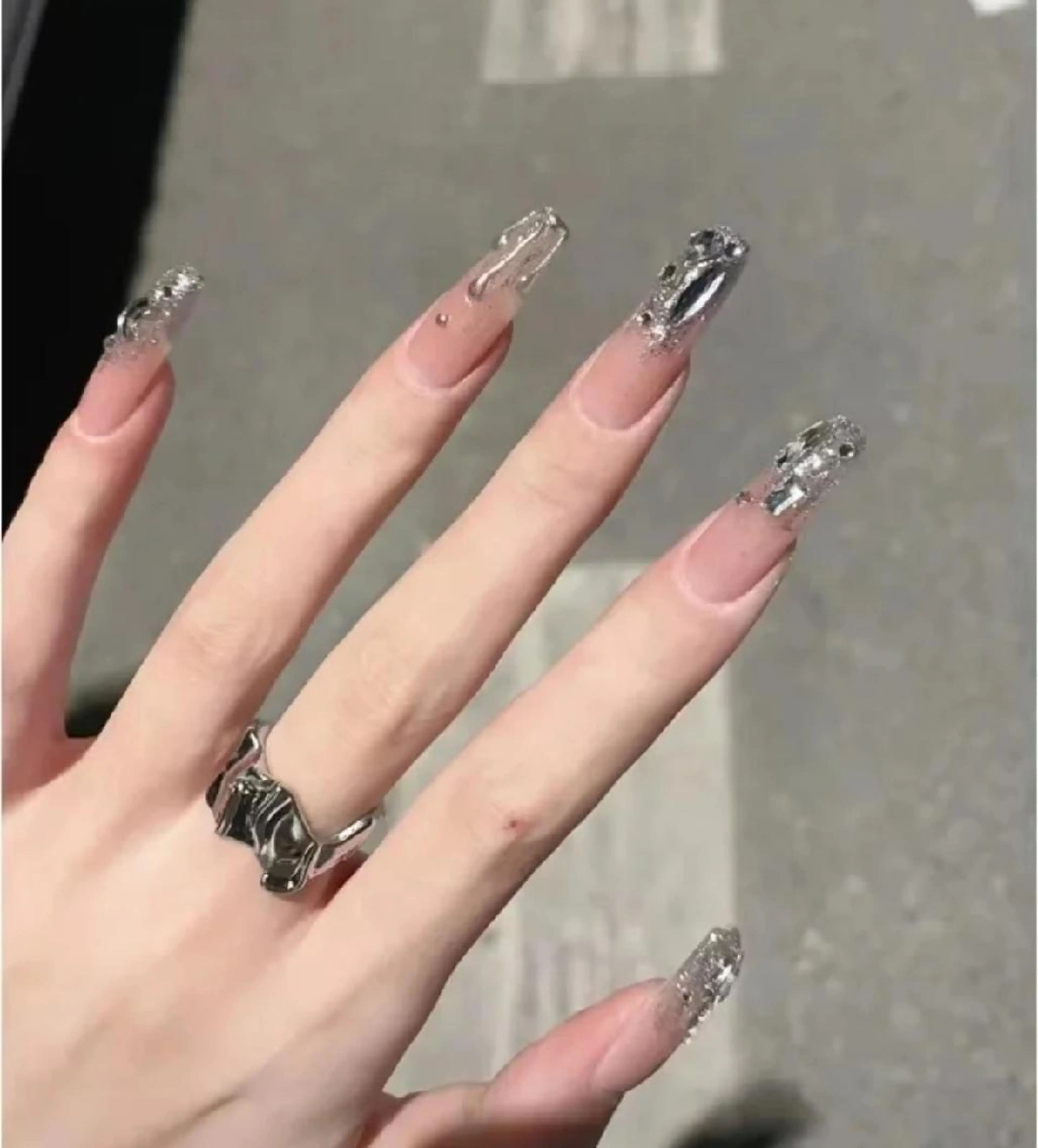 ネイル THE ONE栄店所属・Theone栄店 川原のネイルデザイン