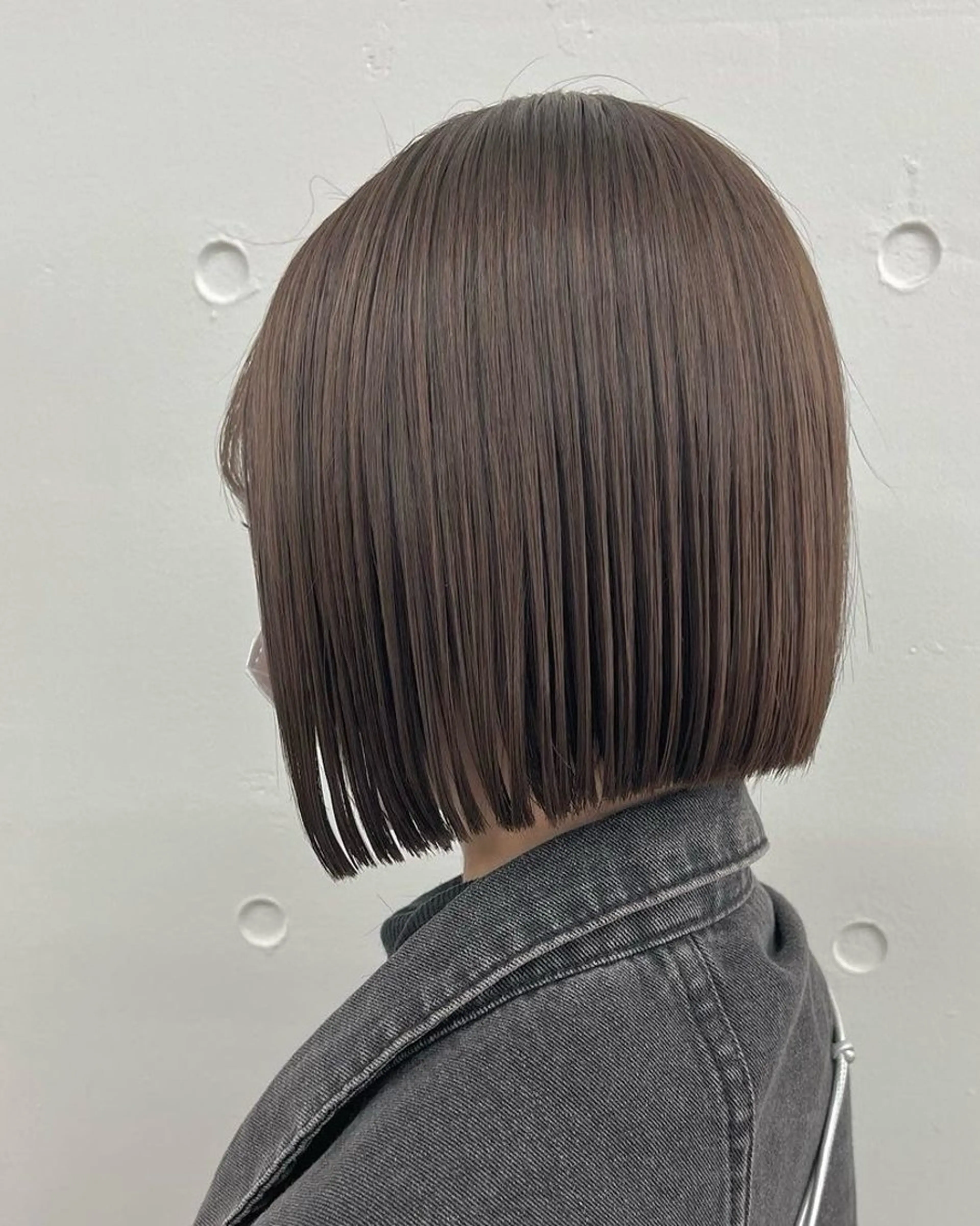 ミディアム 切りっぱなしボブ ボブ SiSTA 自由が丘所属・自由ヶ丘 ボブ/レイヤーのヘアスタイル
