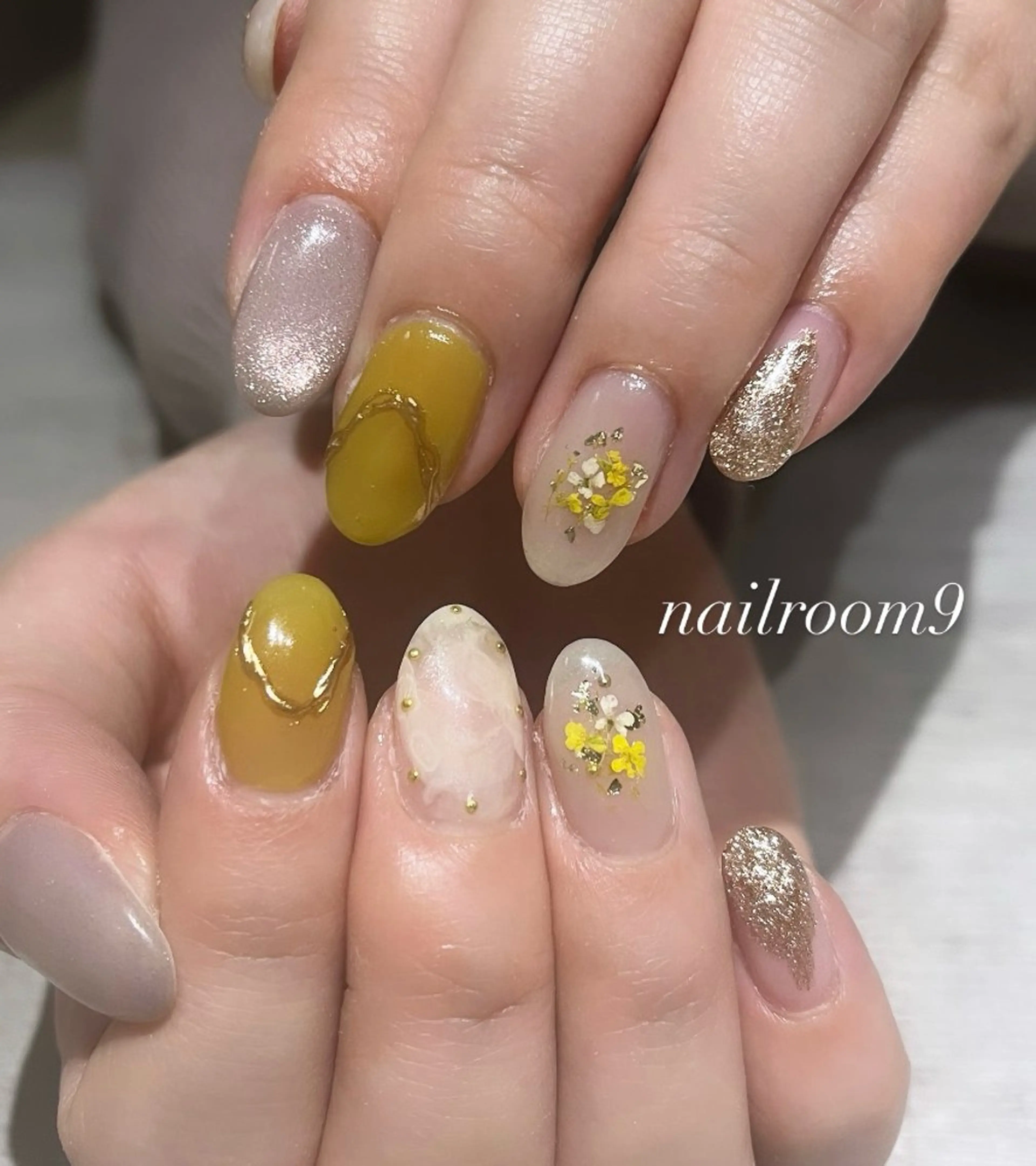 ネイル アートネイル ハンドネイル nail room9 ☺︎のネイルデザイン