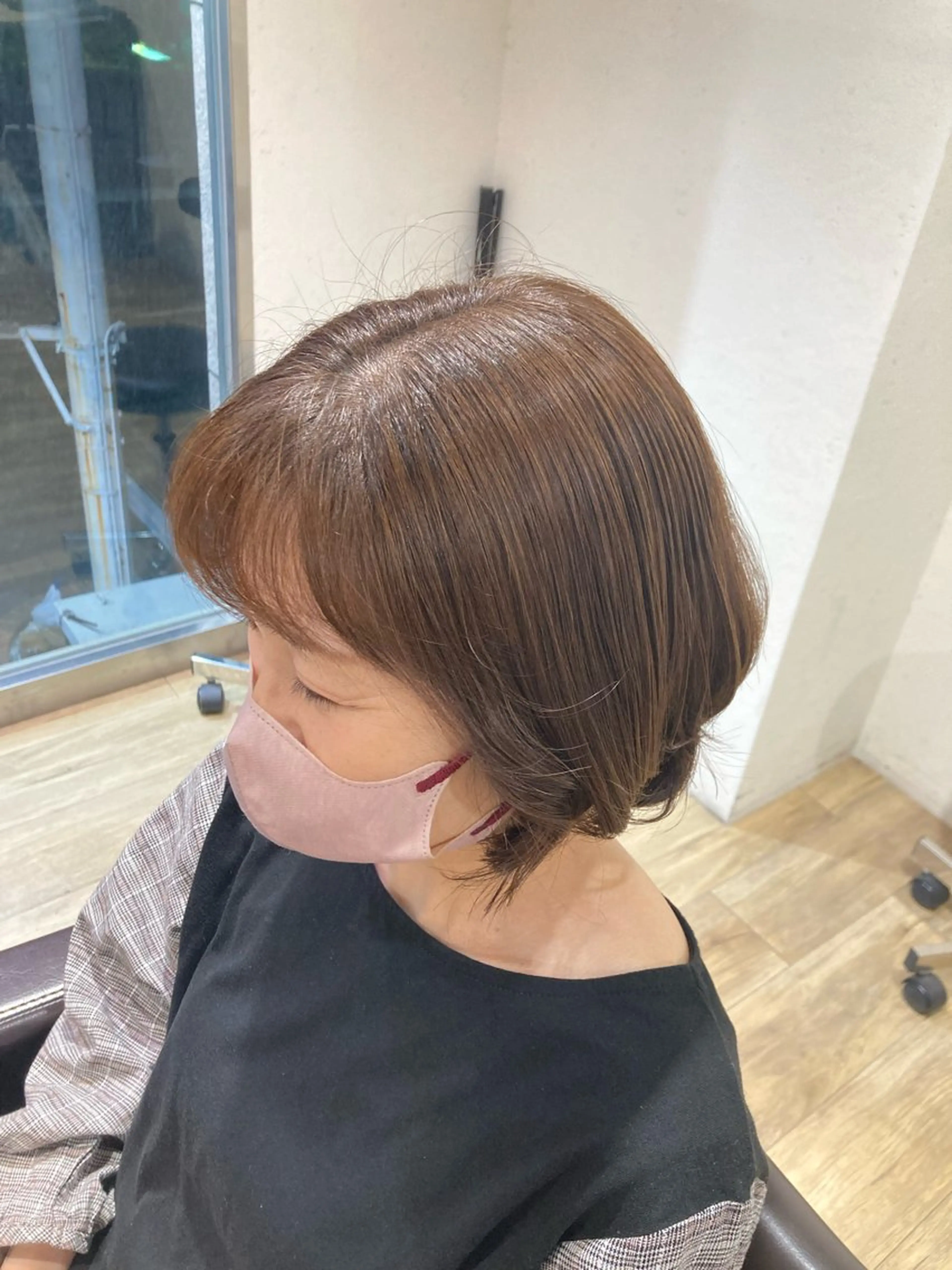 ショート アッシュ ヘアカラー N+【エヌプラス】所属・川畑 心子のヘアスタイル