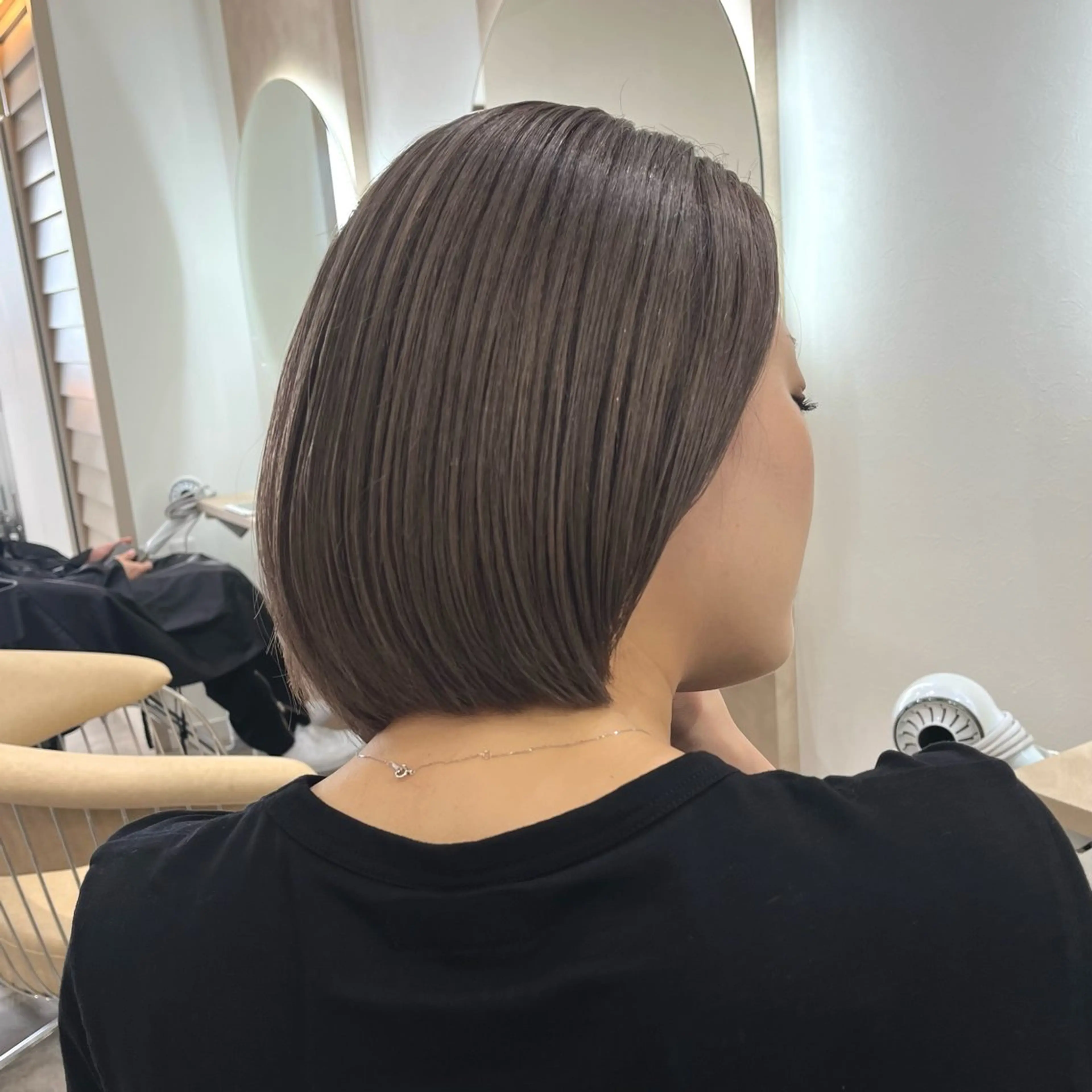 ショート カラー ブリーチ ケアブリーチ ダブルカラー カット ヘアカラー トリートメント LATE  tokyo所属・廣庭 勇人のヘアスタイル