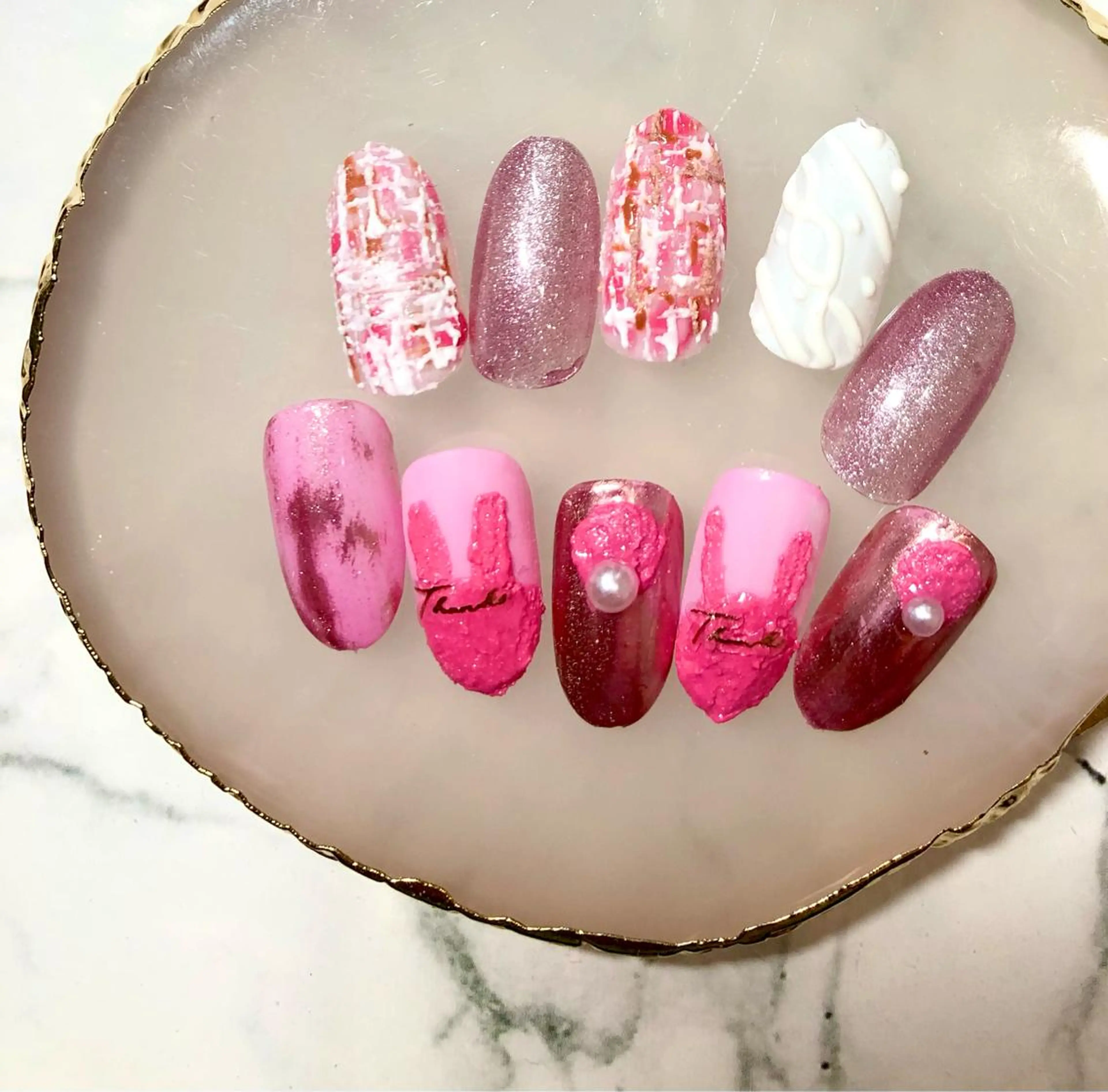 ネイル アートネイル フラッシュネイル フレンチネイル ラメ(グリッター) ラメグラデーション H3(エイチスリー)所属・H3 hitoのネイルデザイン