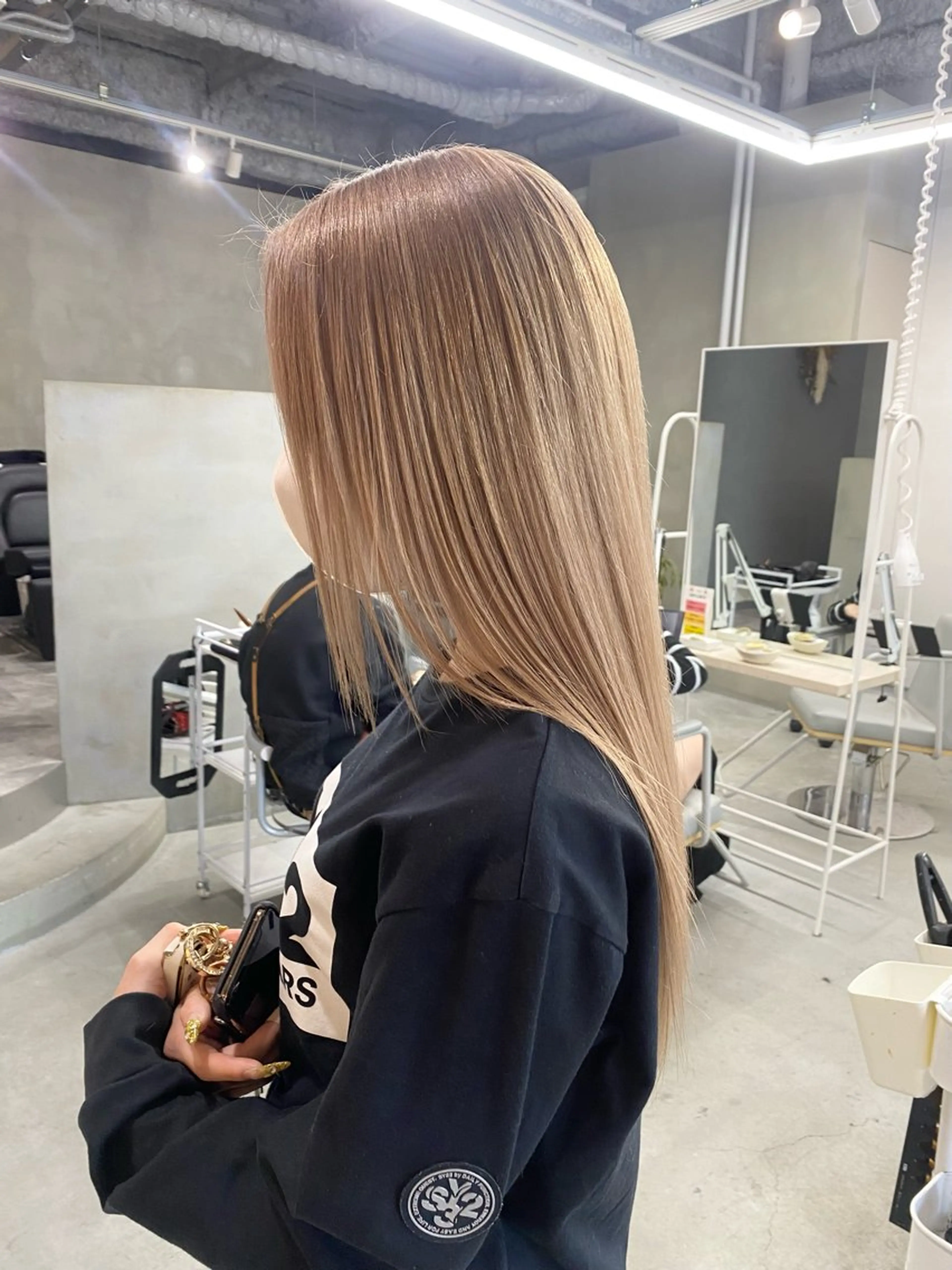 ロング カラー ヘアカラー qulim所属・前橋 姫奈のヘアスタイル