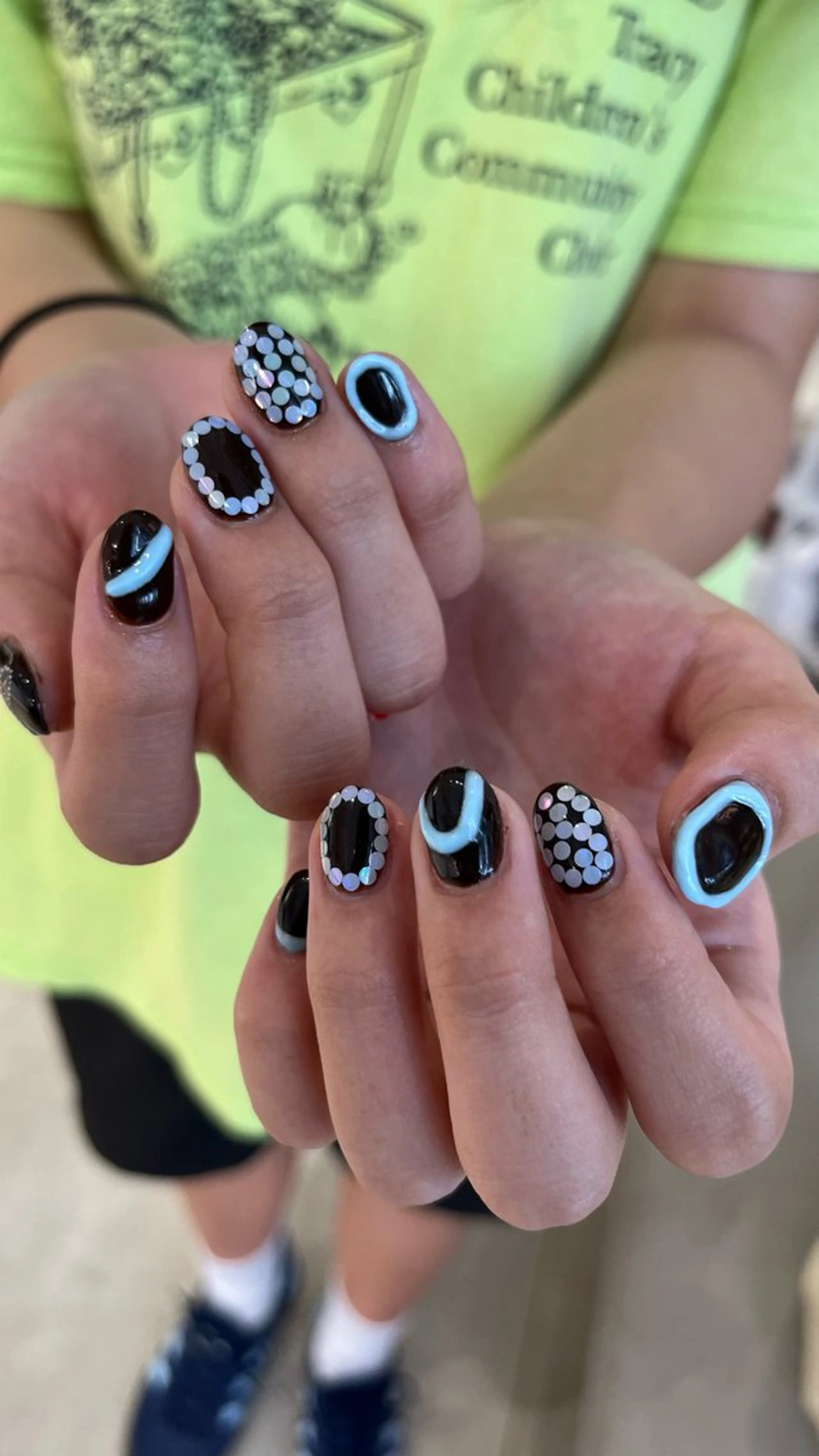 ネイル ハンドネイル メンズパーマ/ メッシュ📍ユリのヘアスタイル