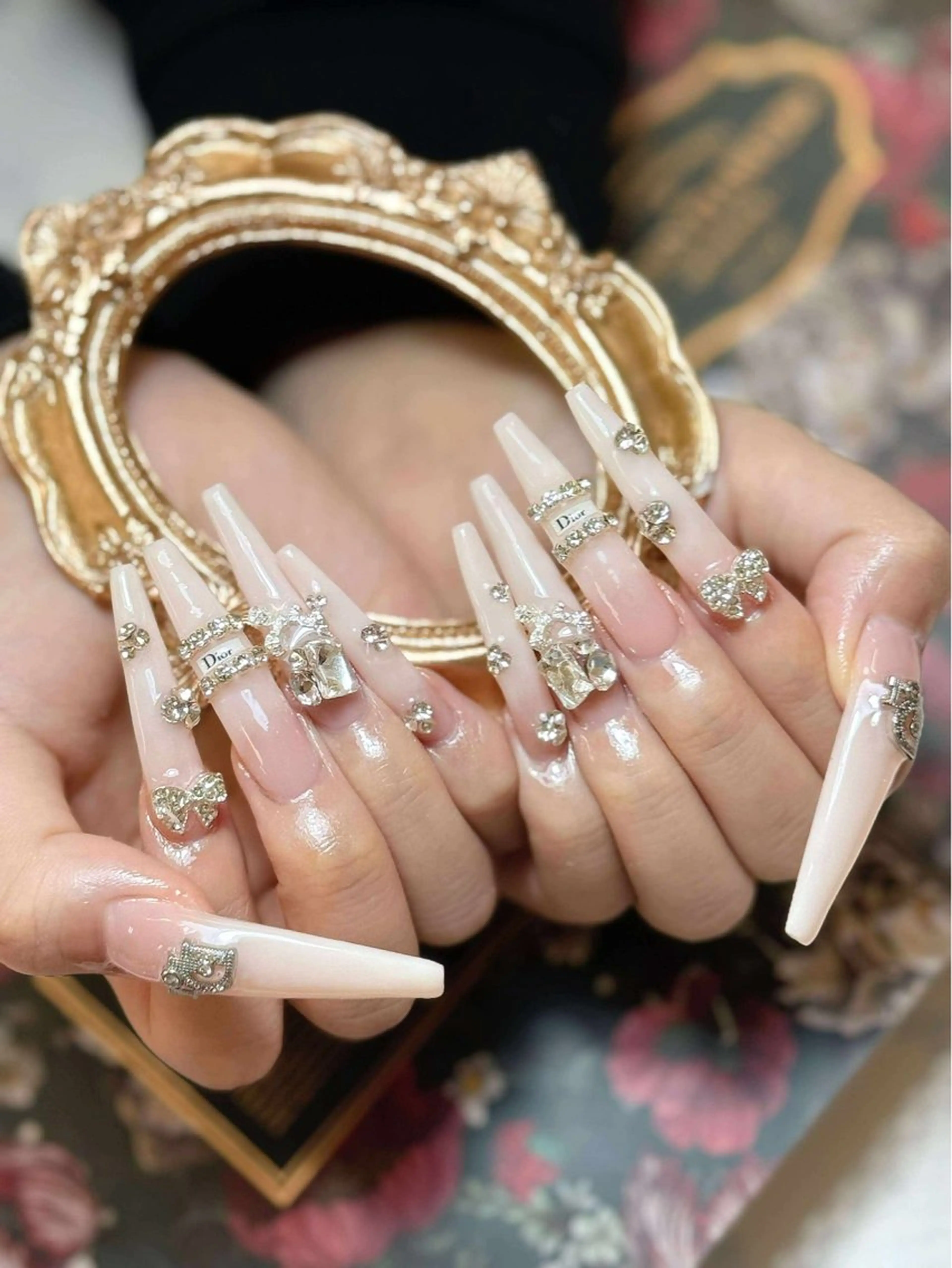 ネイル ANH NAIL ゴテゴテ専門店💎のネイルデザイン