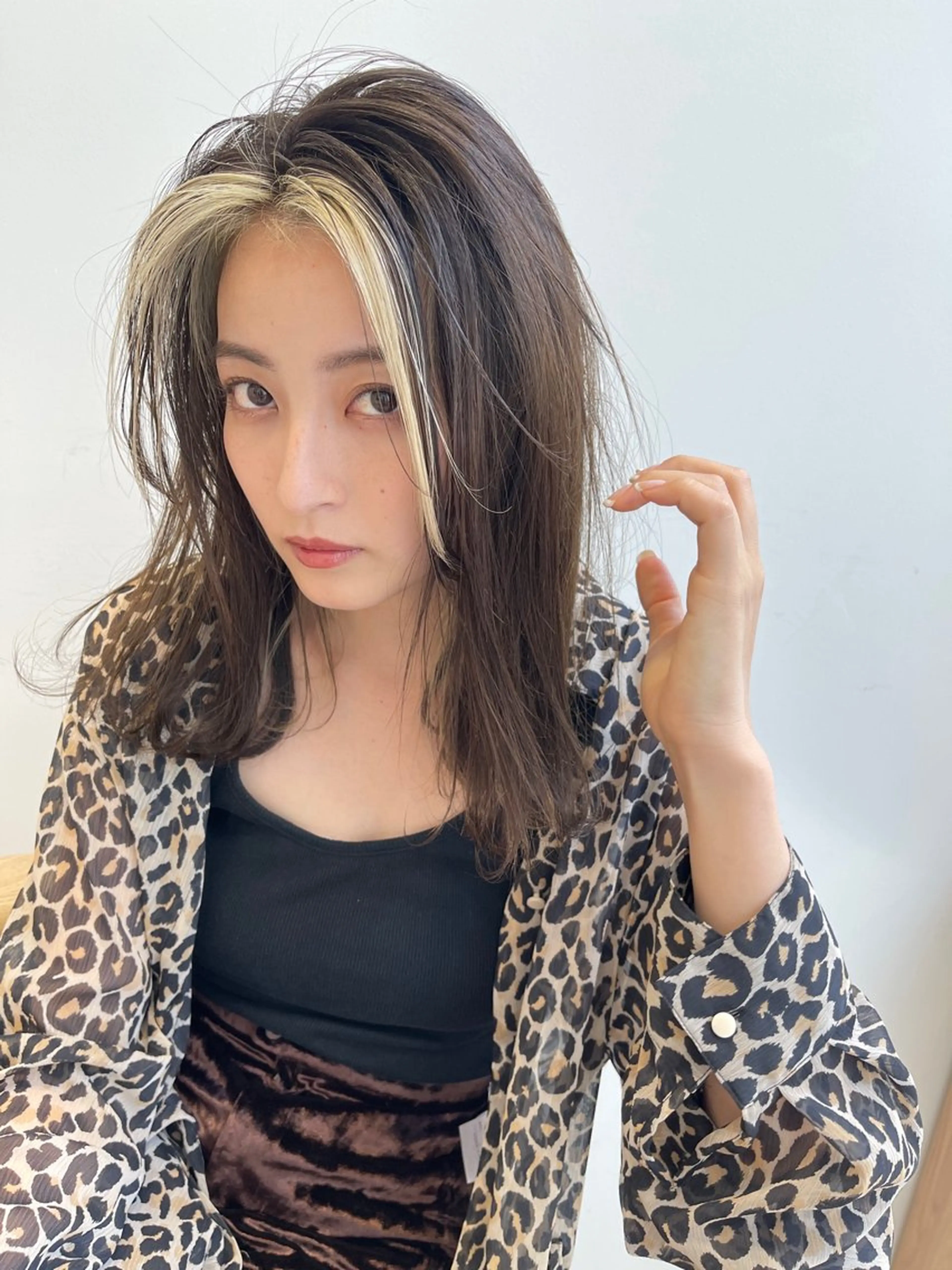 セミロング ヘアカラー 北村 亮のヘアスタイル