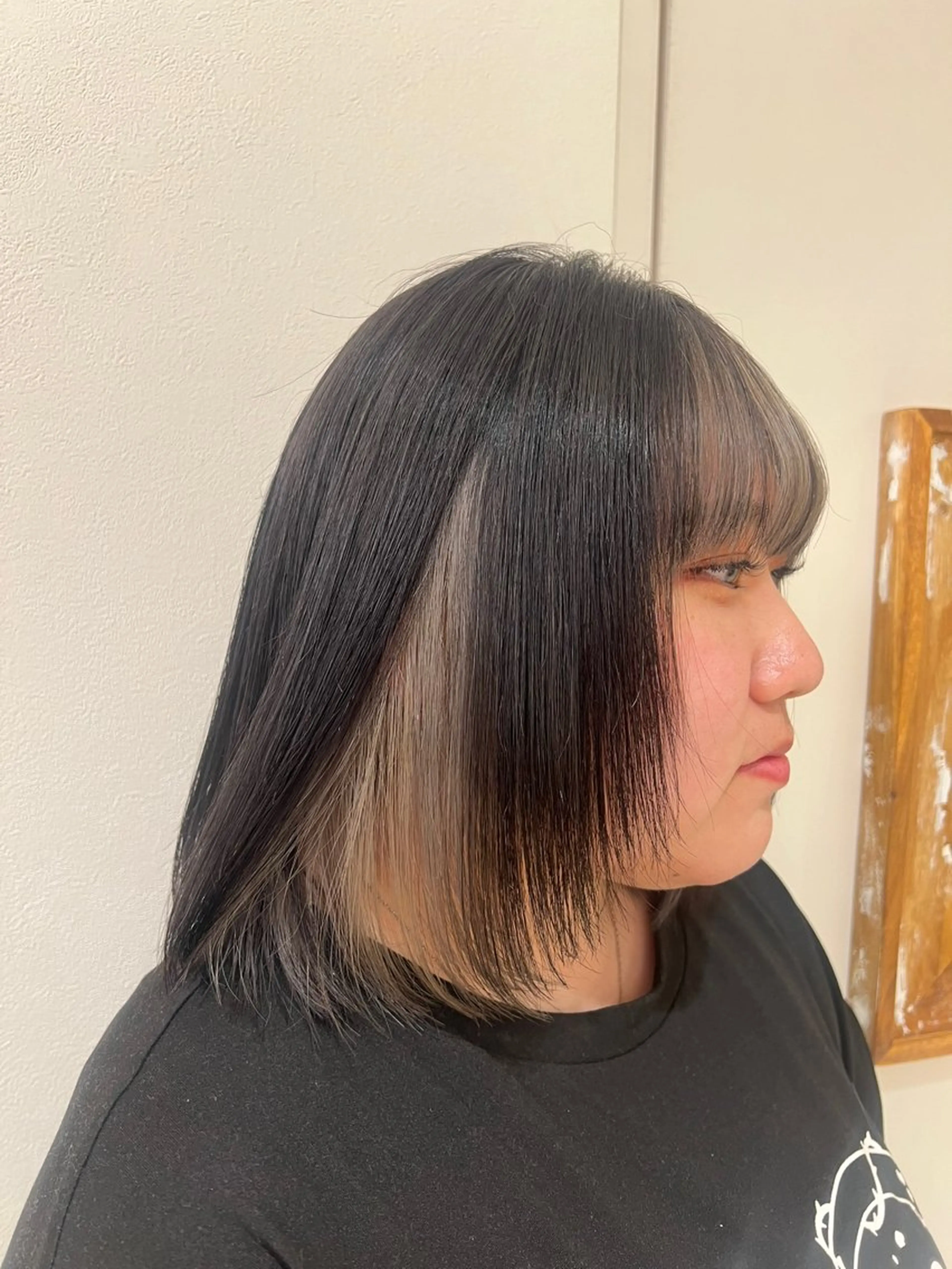 カラー 艶髪🫧‪🎀 岡由紀乃のヘアスタイル