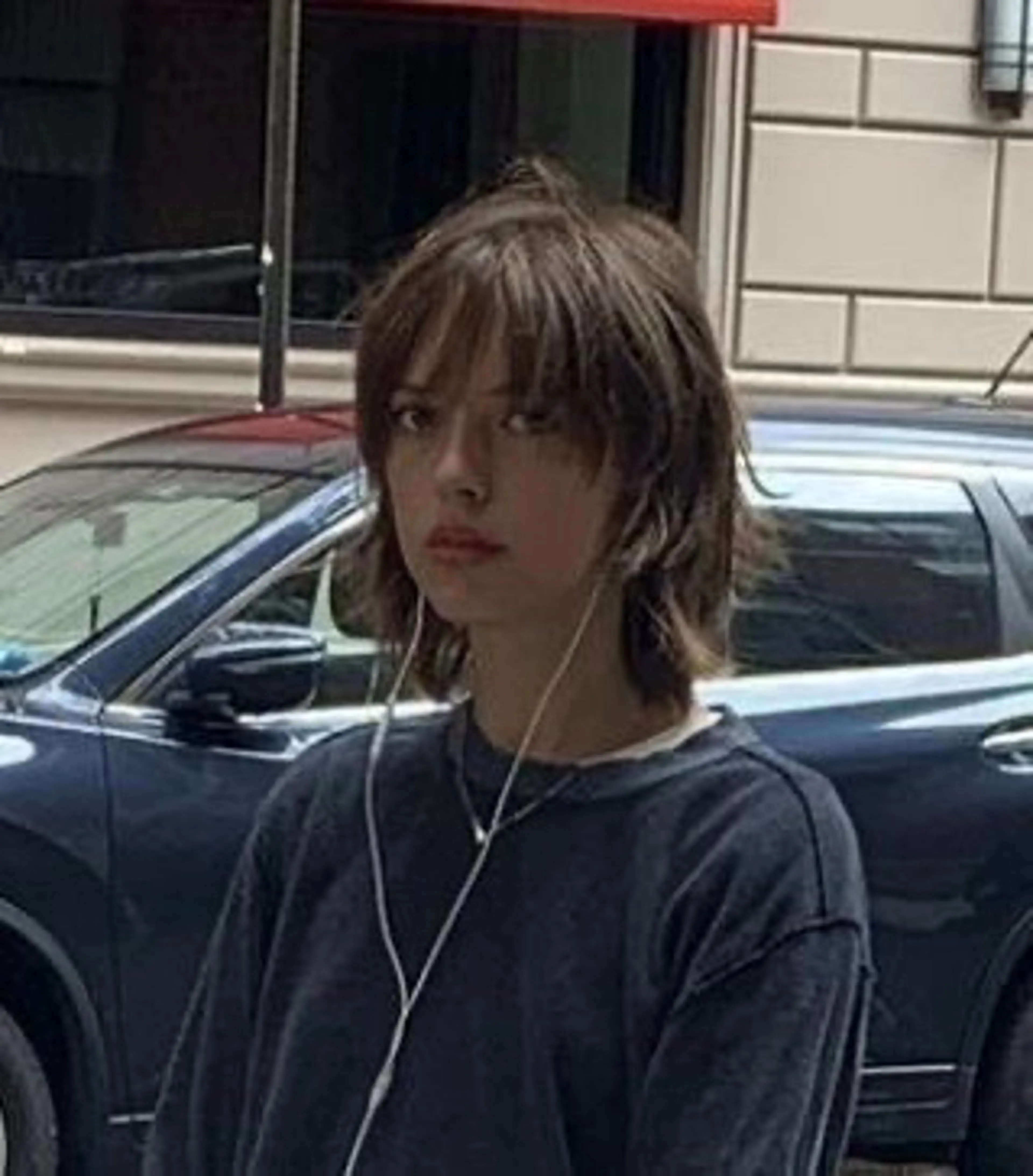 ミディアム カラー REN .のヘアスタイル