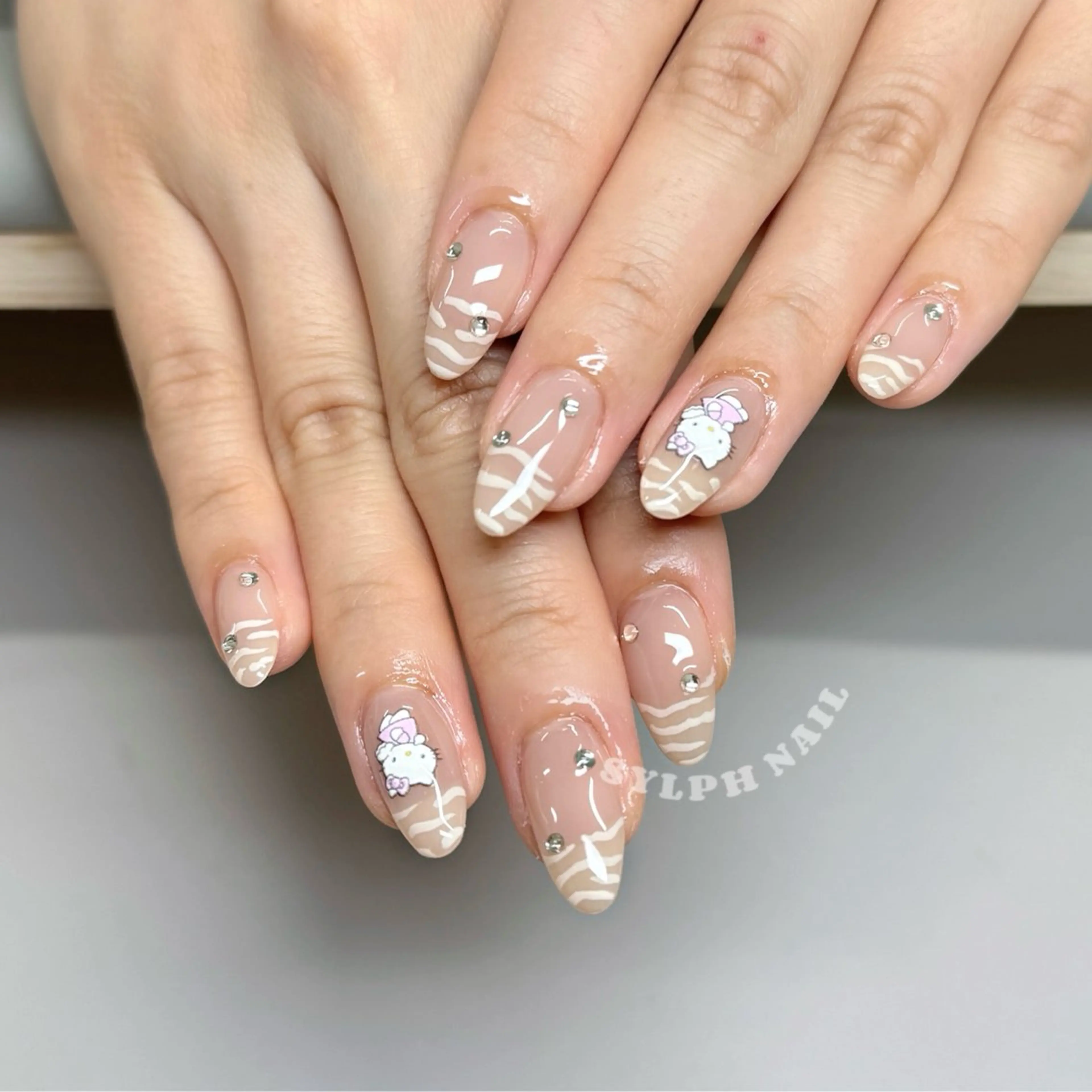 ネイル ハンドネイル Trend Nail シルフのネイルデザイン