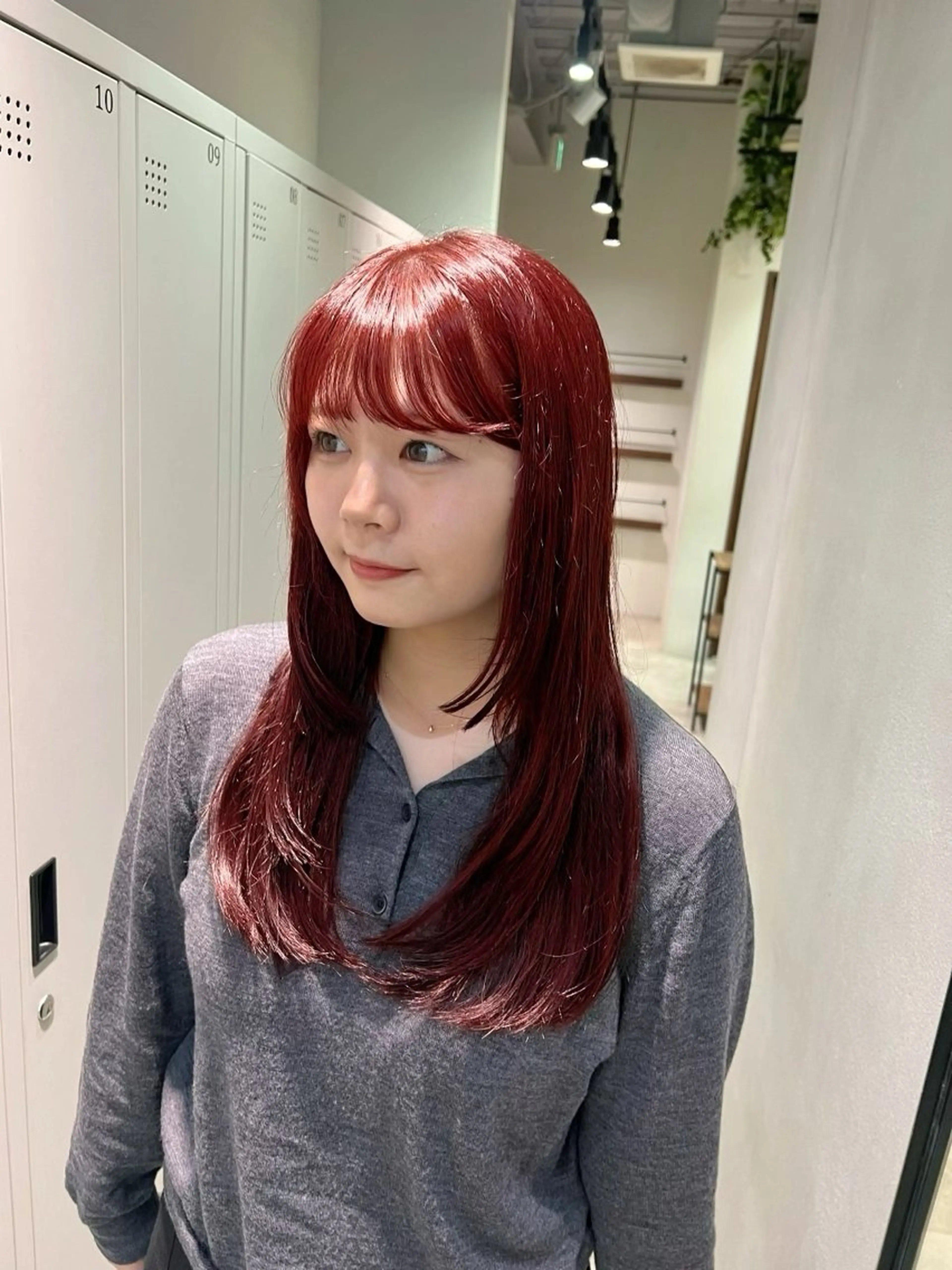 ロング トリートメント ヘアカラー Unami AIのヘアスタイル