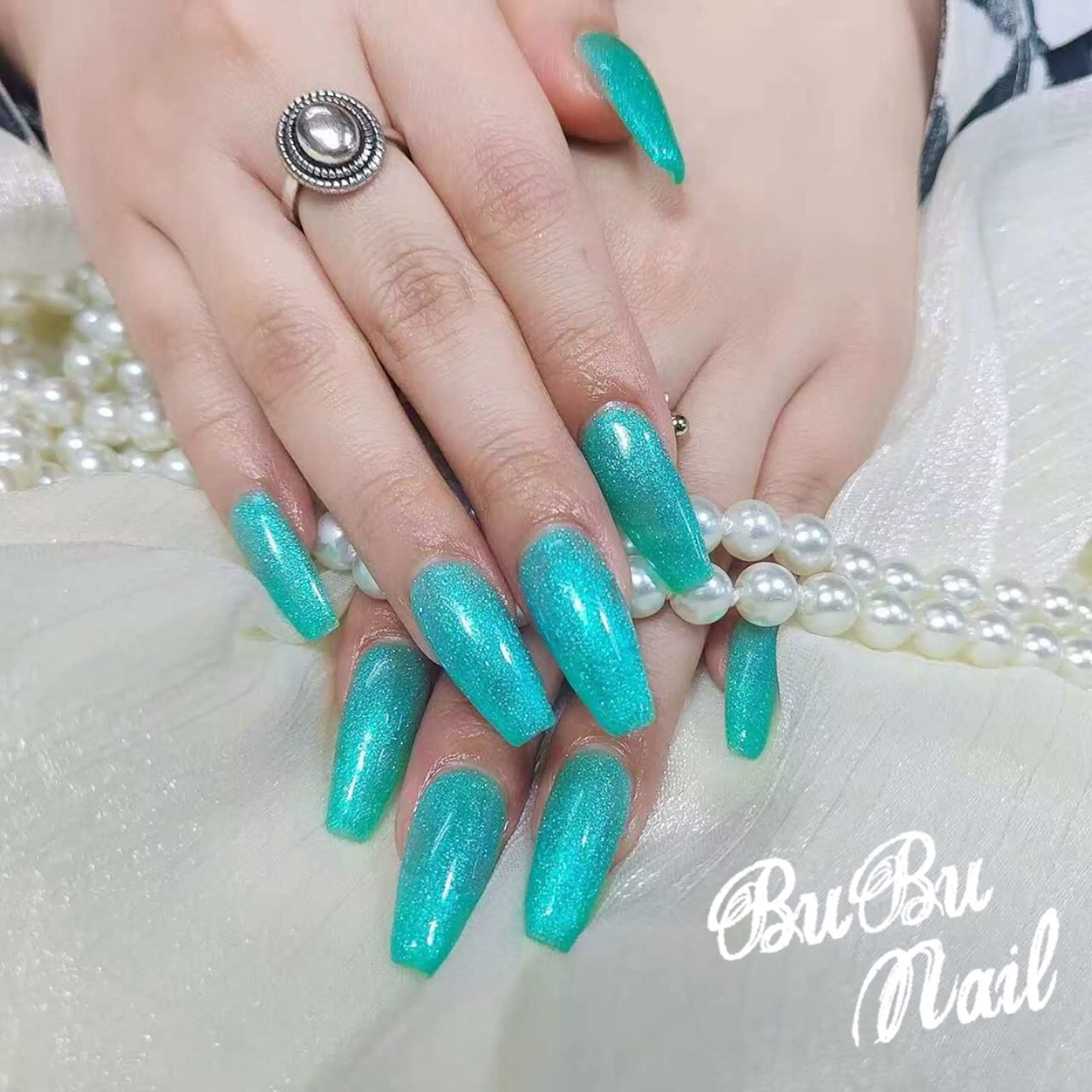 ネイル BuBu Nail渋谷道玄坂のネイルデザイン