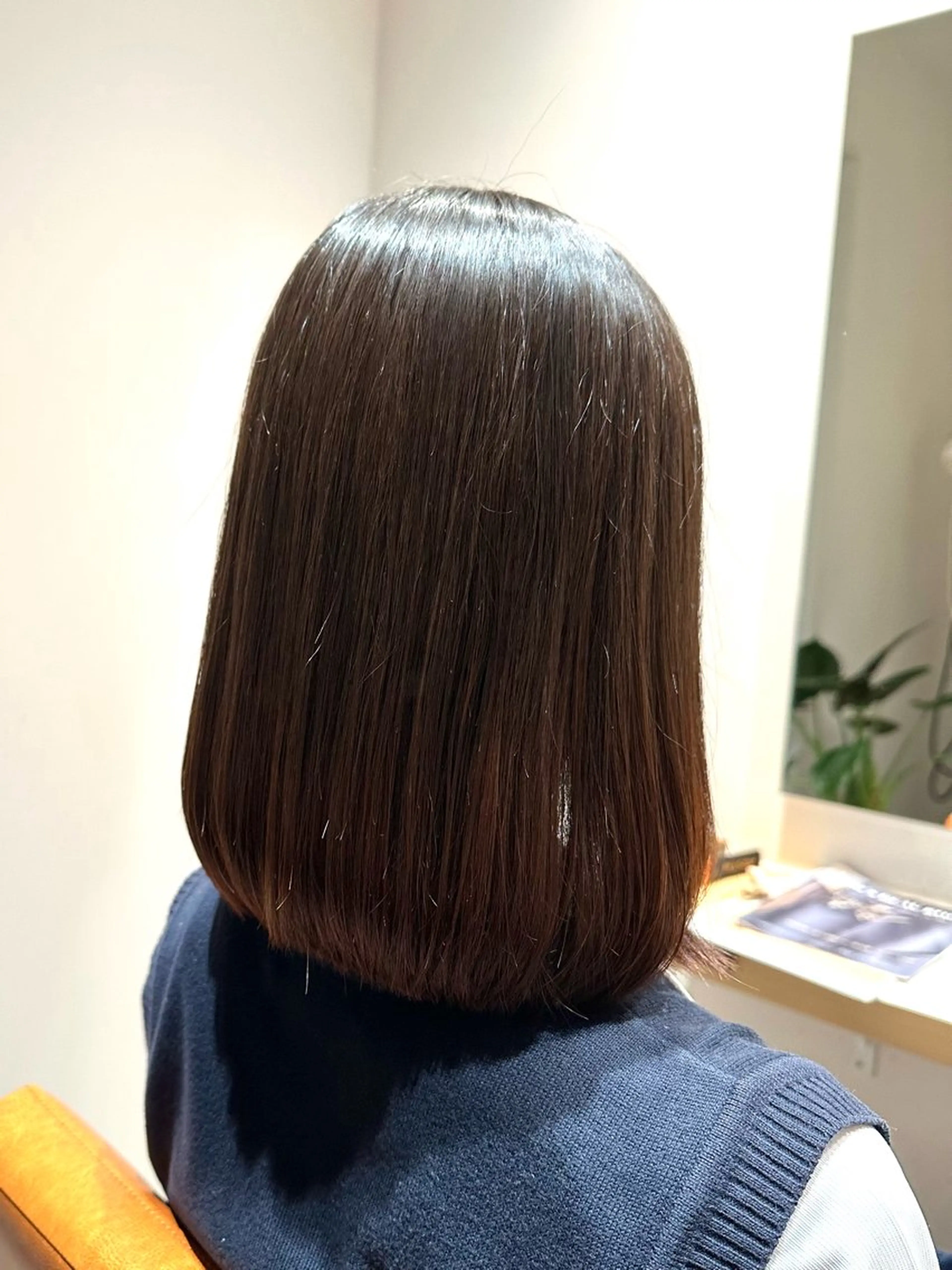 ミディアム ボブ 縮毛矯正 カット hair's  BEAU所属・荒木 千琴のヘアスタイル