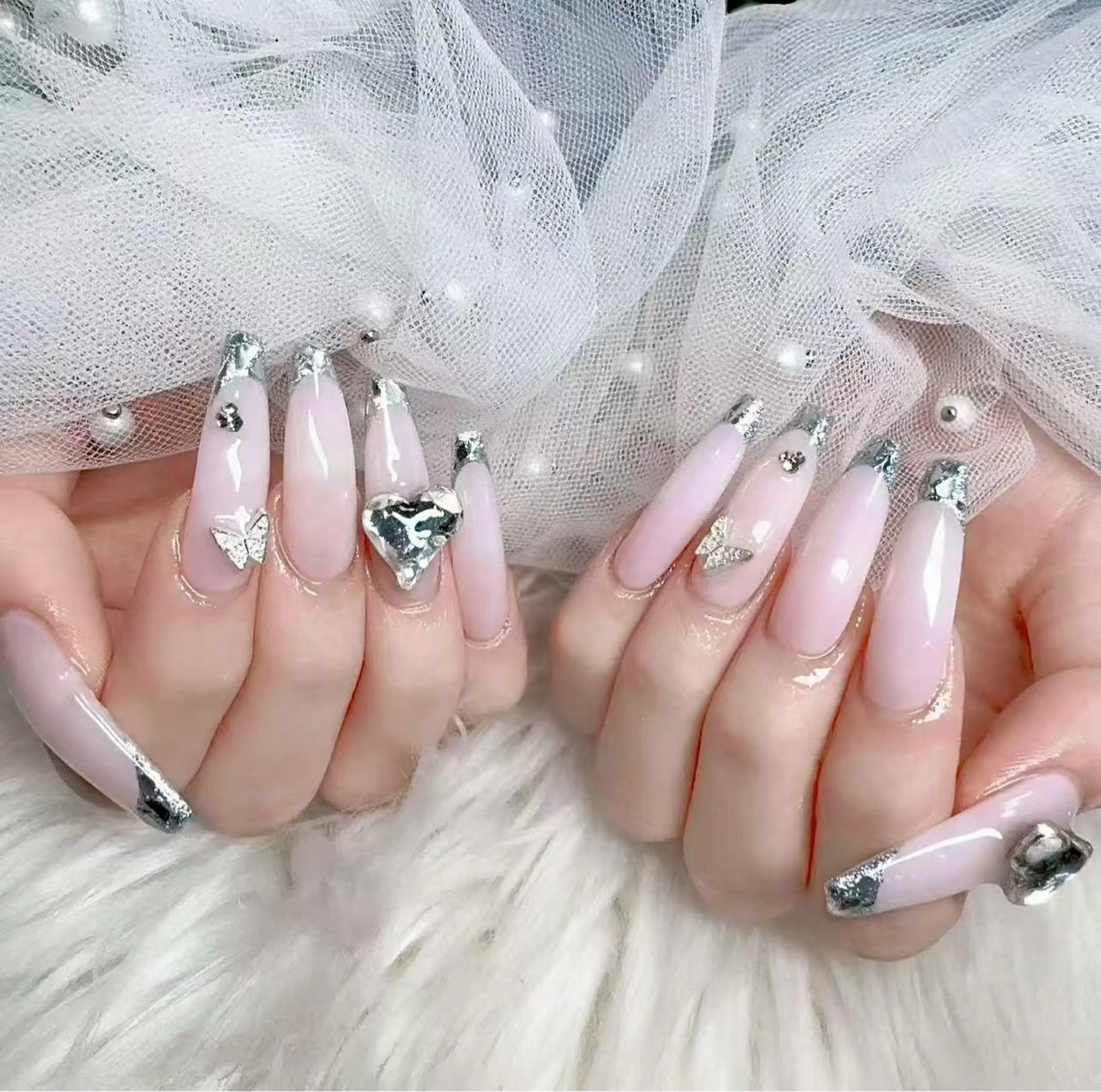 ネイル ハンドケア ＆ME アンドミーのネイルデザイン