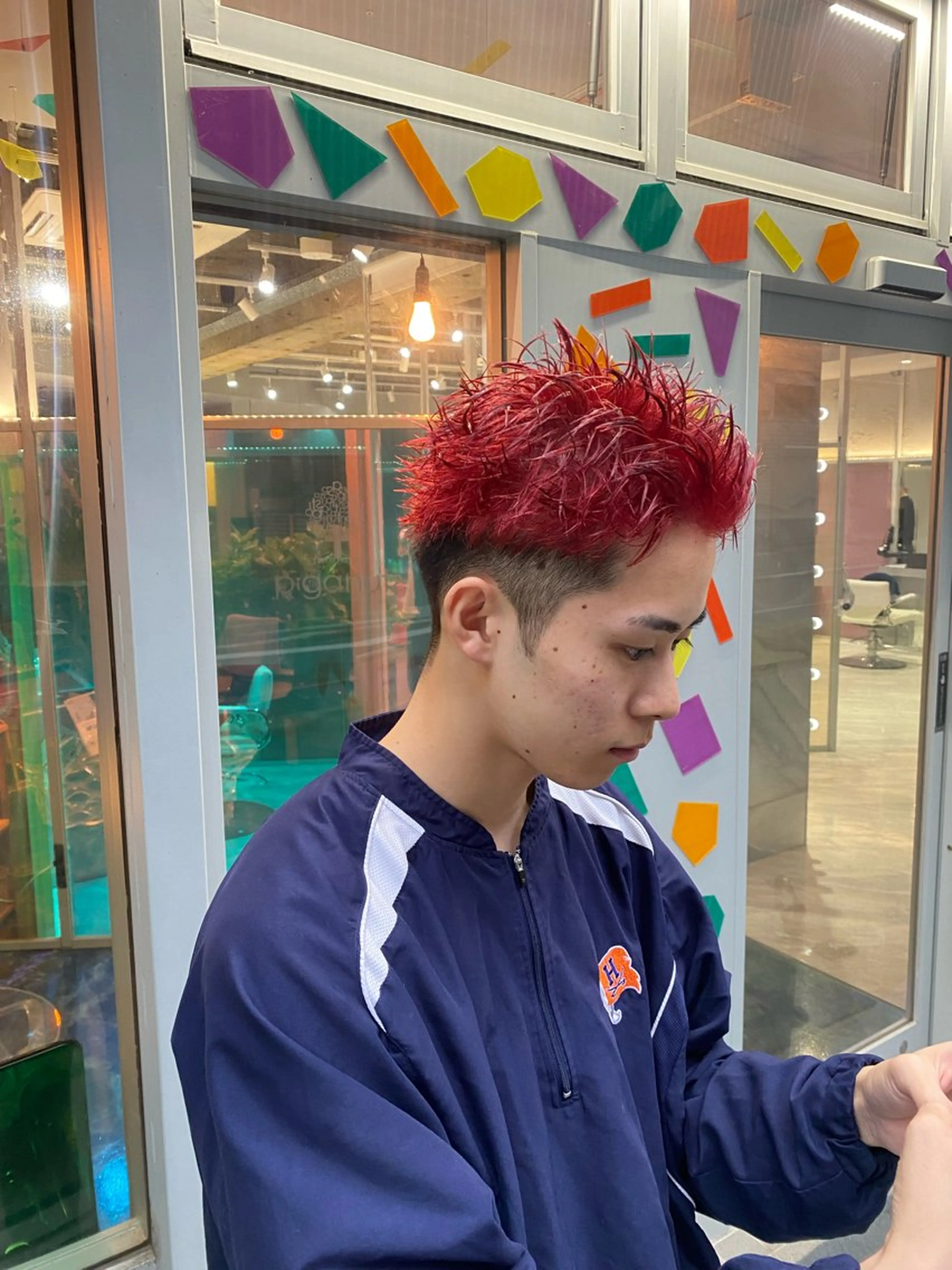 ショート カラー メンズ メンズブリーチ スパイキーショート 刈り上げ ブリーチ ケアブリーチ Riganuts池袋 Hayato✂︎のヘアスタイル