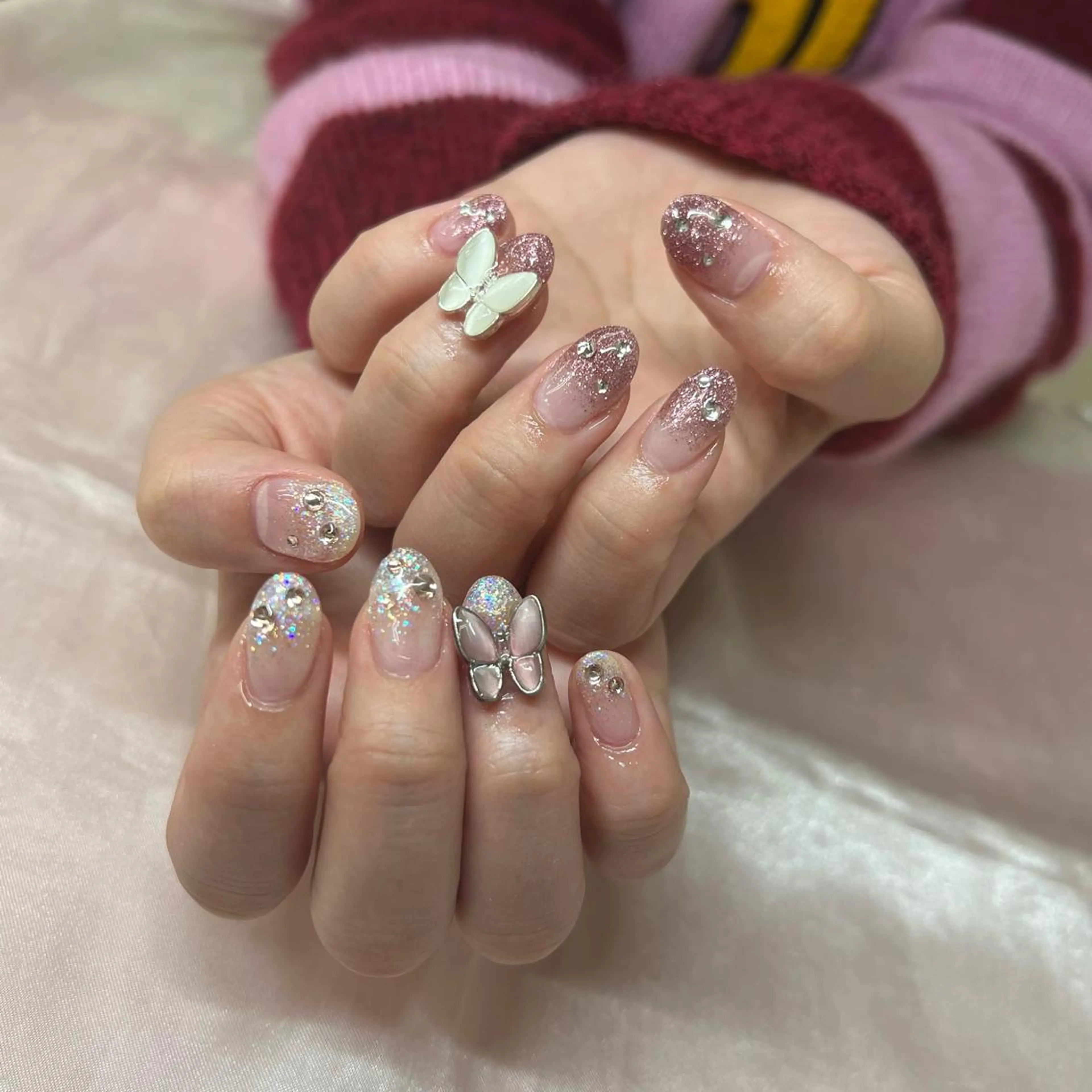 ネイル SATO 🎠🫧 痛ネイル/3Dパーツのネイルデザイン