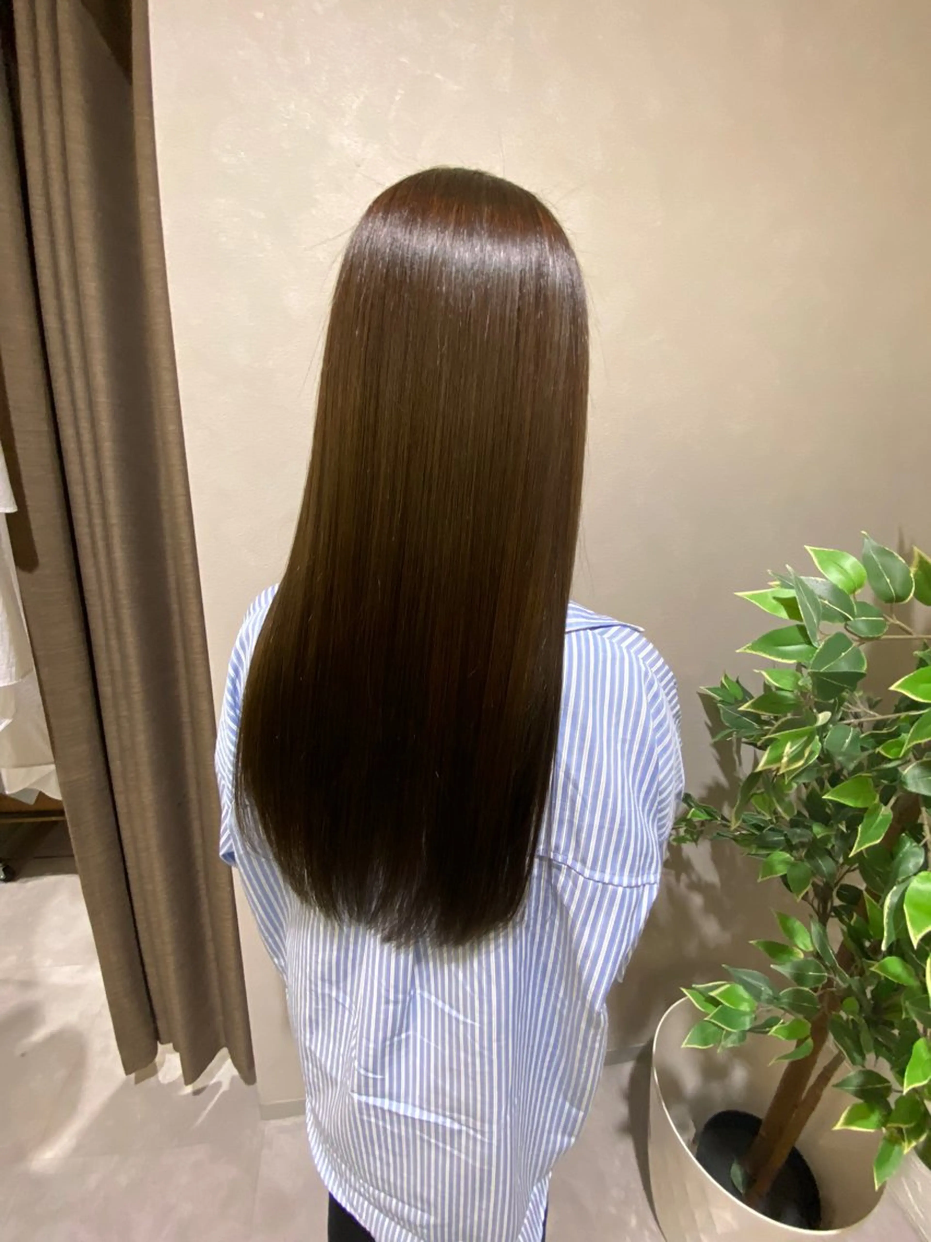 ロング カラー パーマ 髪質改善 トリートメント 齋藤 優のヘアスタイル