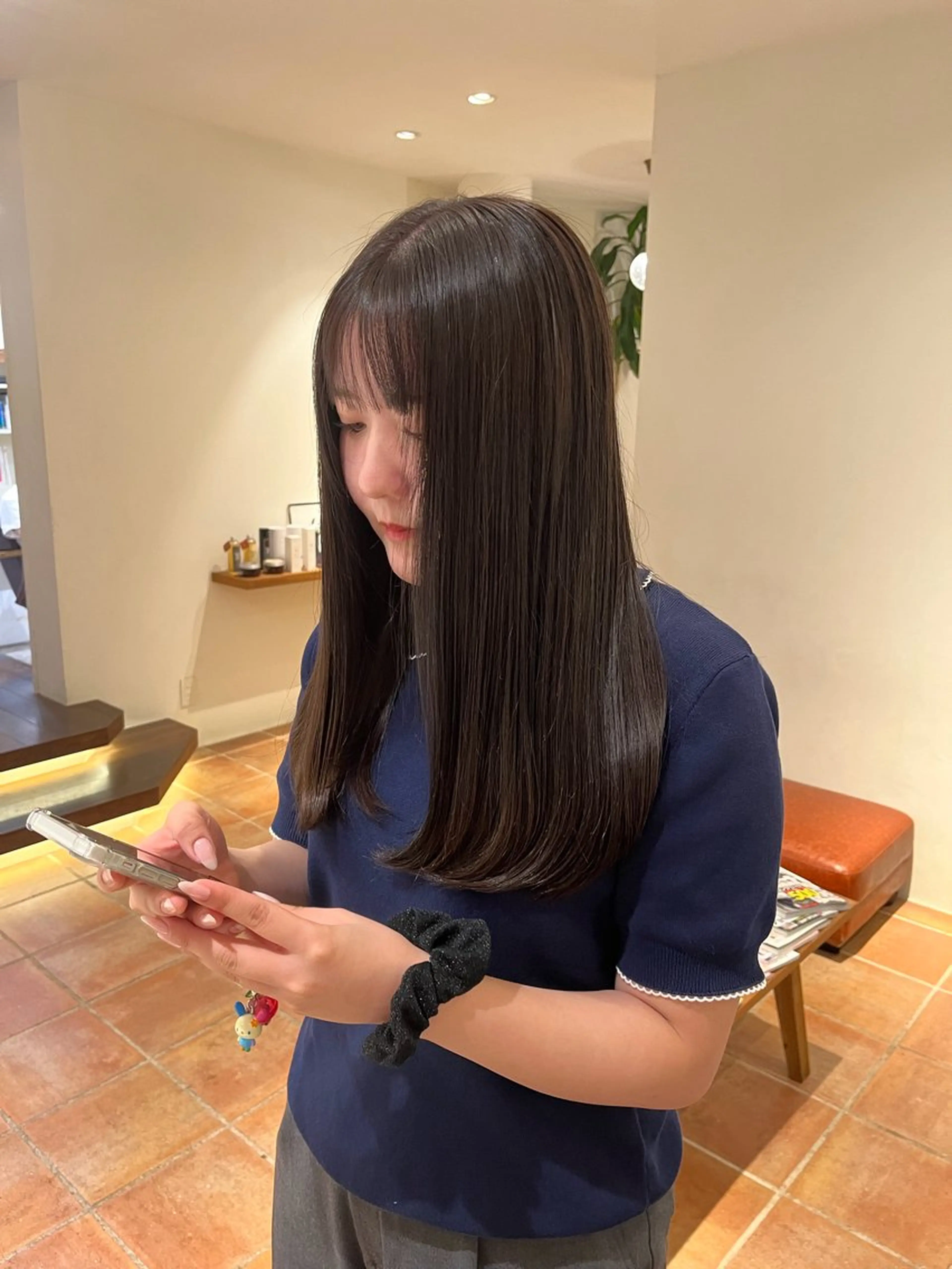 ロング カラー 透明感カラー グレージュ ヘアカラー トリートメント るな/暖色、 ベージュカラー🎀のヘアスタイル