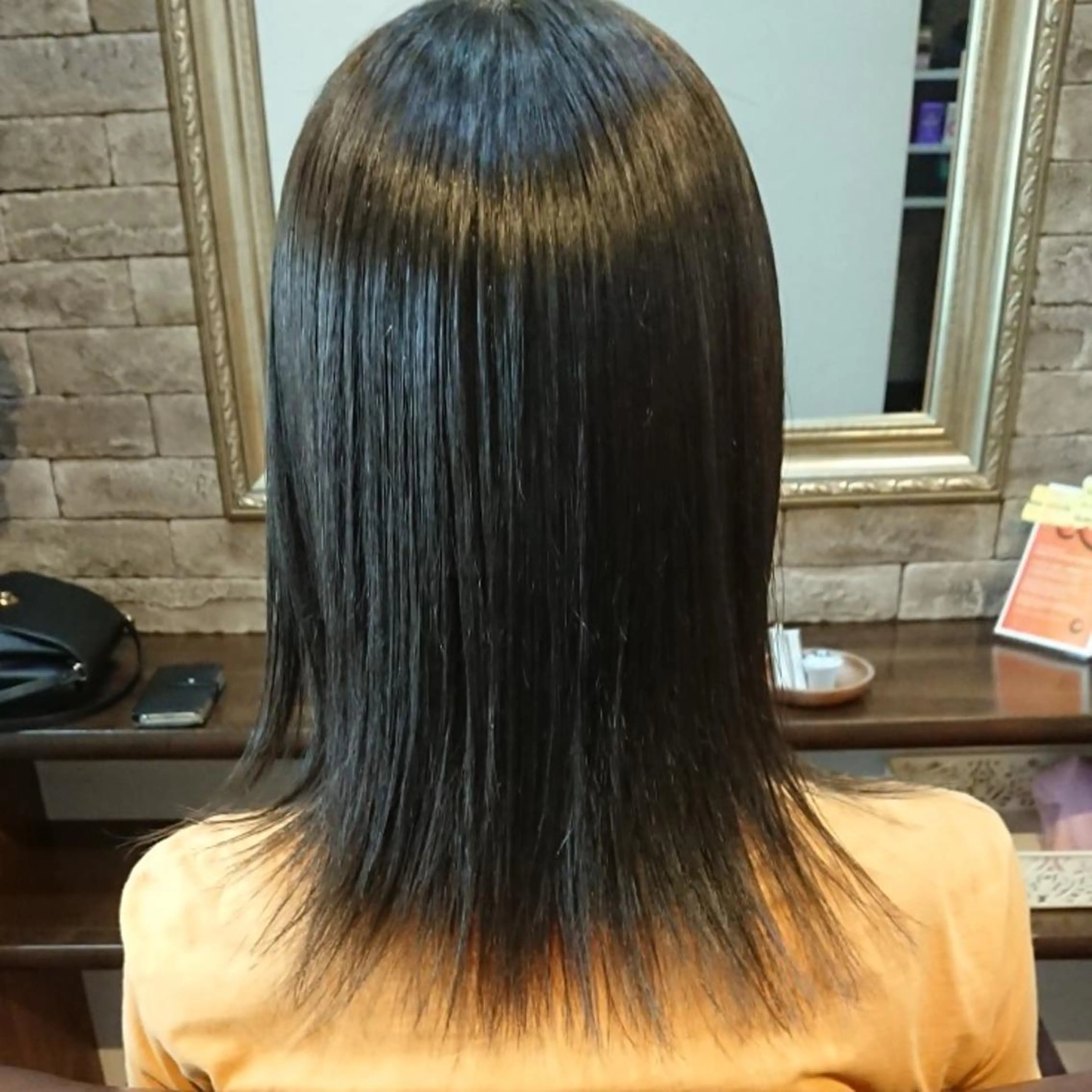 ショート カラー ダークグレー ダークグレージュ グレージュ ヘアカラー トリートメント 美髪 カラーリストのヘアスタイル