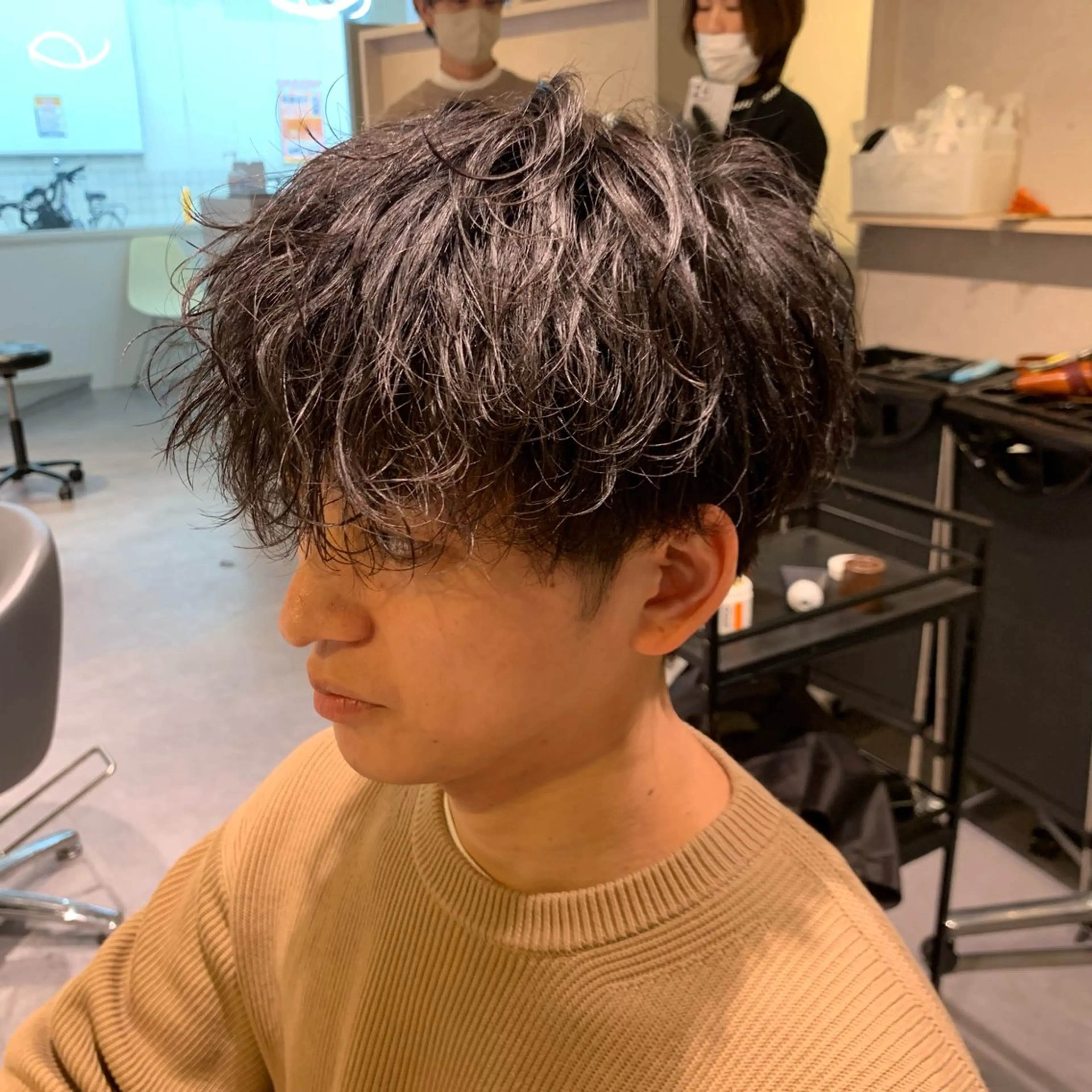 パーマ メンズ 濱口 健慎のヘアスタイル