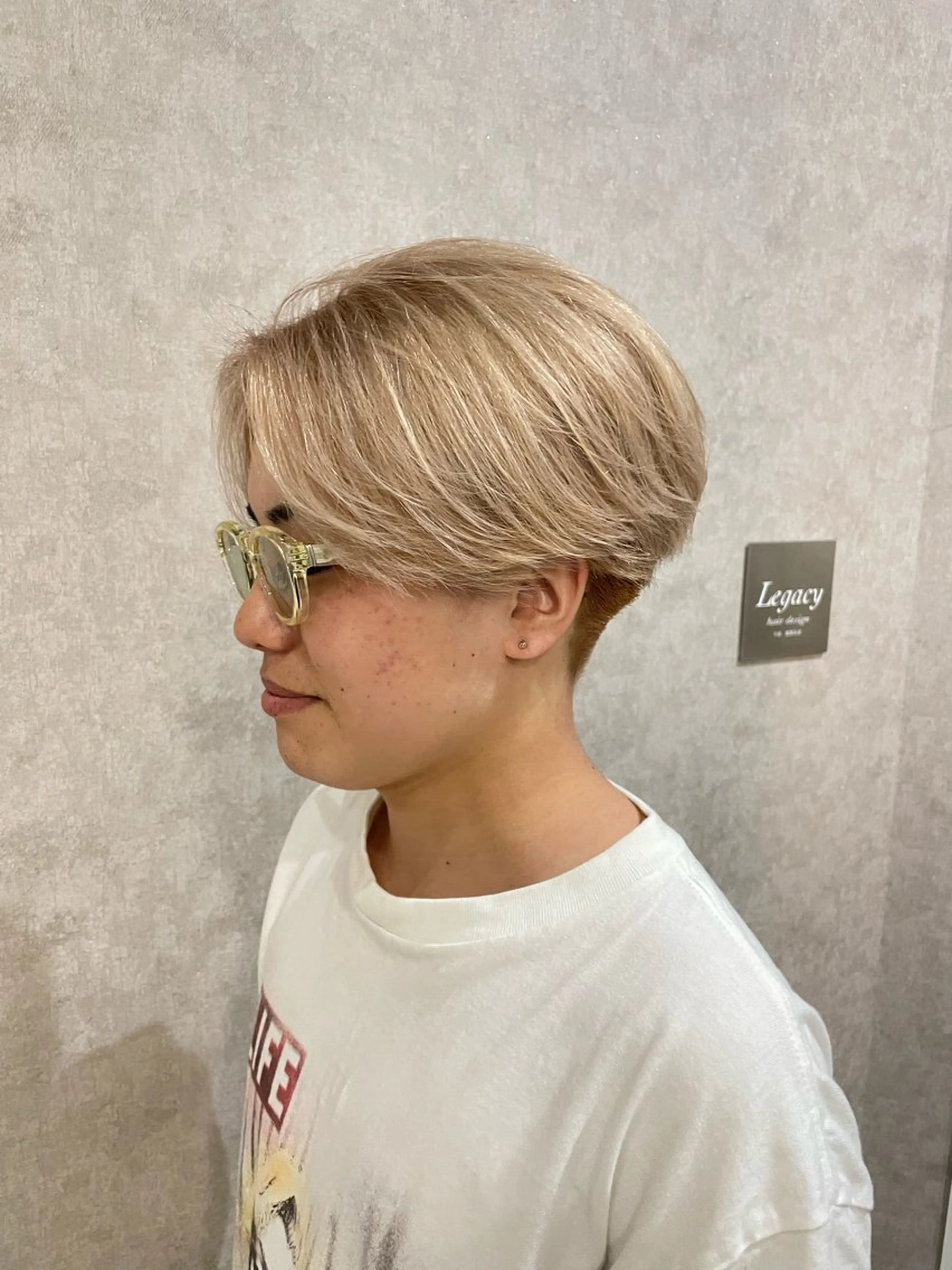 カラー メンズ メンズブリーチ ベージュカラー ブリーチ ケアブリーチ 透明感カラー ヘアカラー Taku ／ケアハイトーンのヘアスタイル